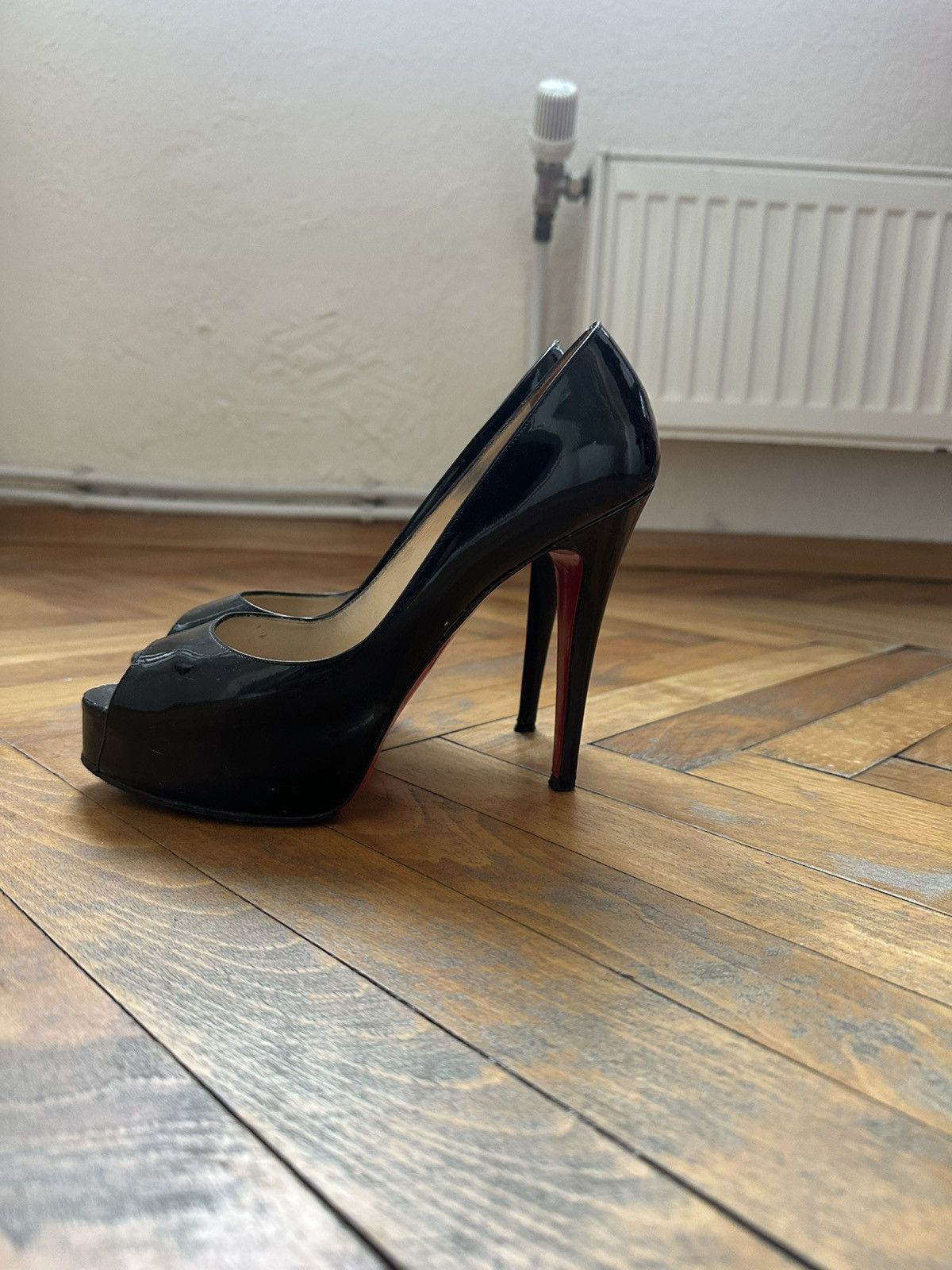 Christian Louboutin CHRISTIAN LOUBOUTIN Lady Peep Size US 8 / IT 38 - 1 Thumbnail