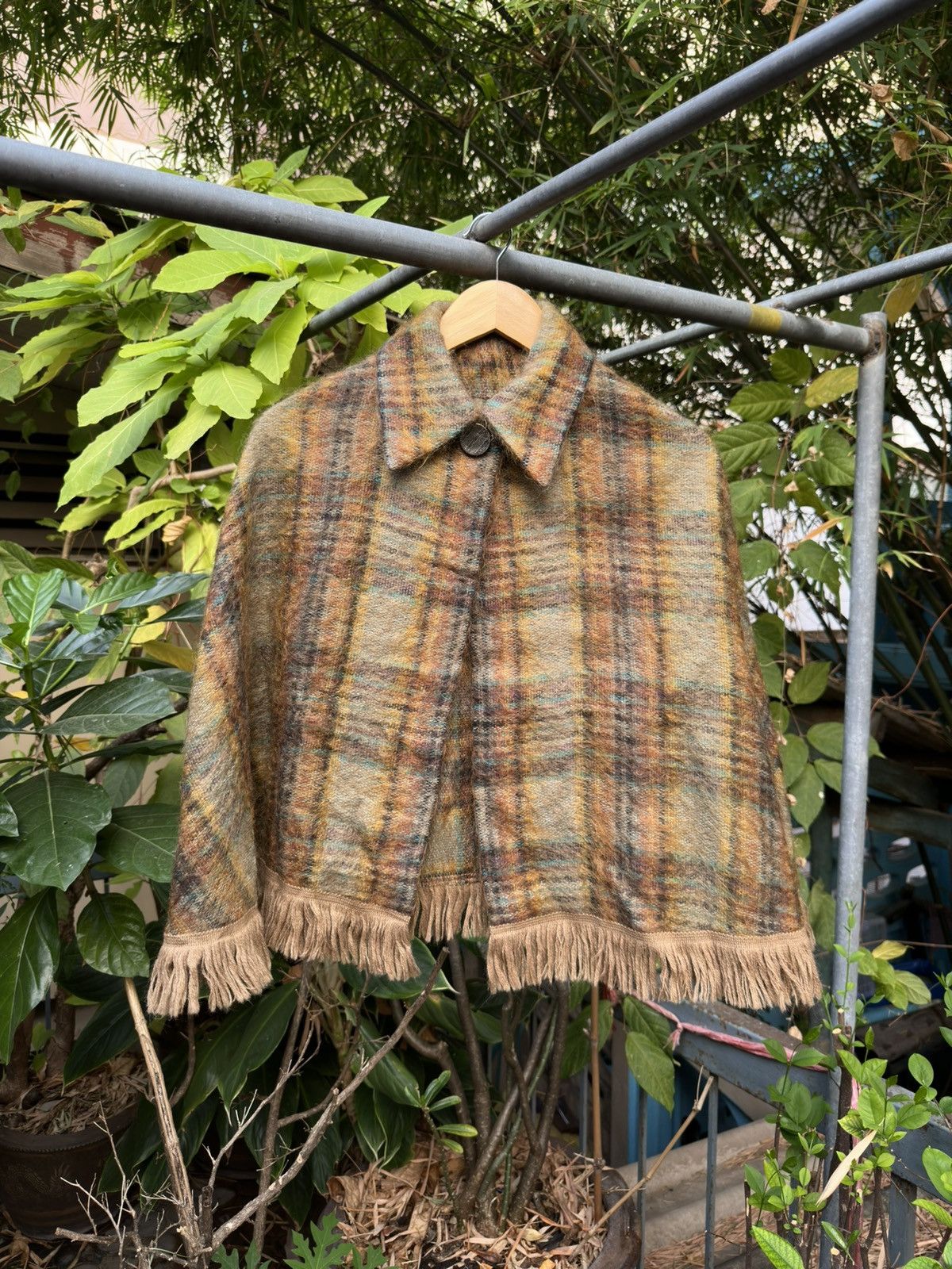 Vintage 1960s Rannoch Designs Wool & Mohair Fringed Plaid Cape Size ONE SIZE - 1 Thumbnail