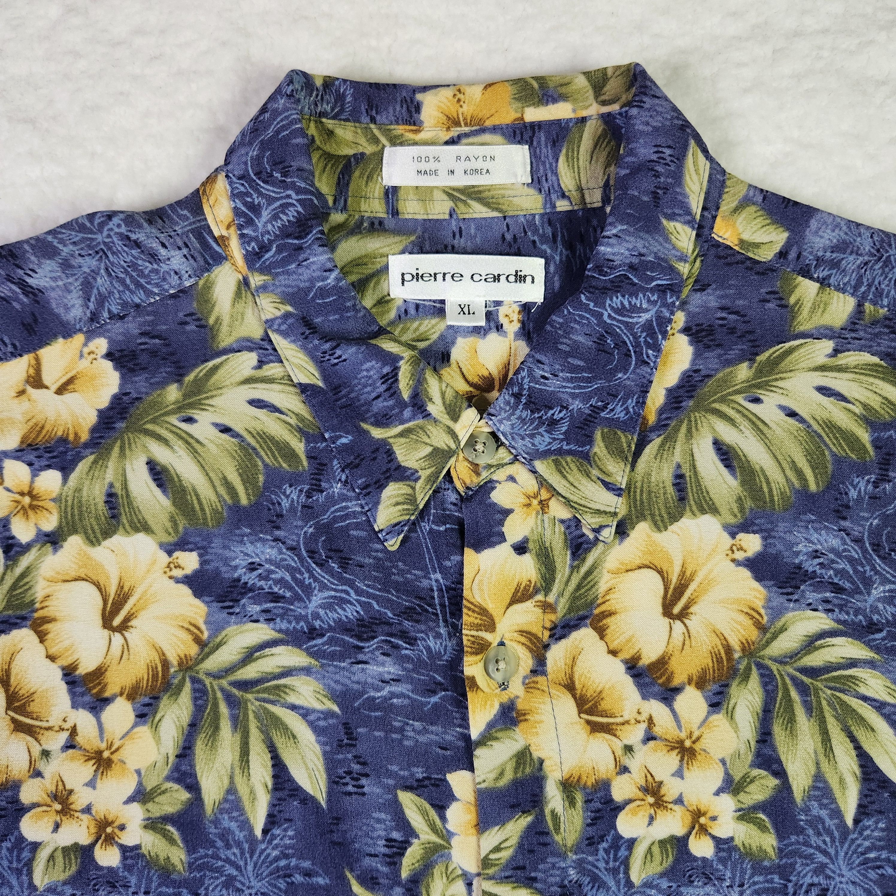 Pierre Cardin Pierre Cardin VINTAGE Hawaiian Shirt XL Floral Button Up Size US XL / EU 56 / 4 - 2 Thumbnail