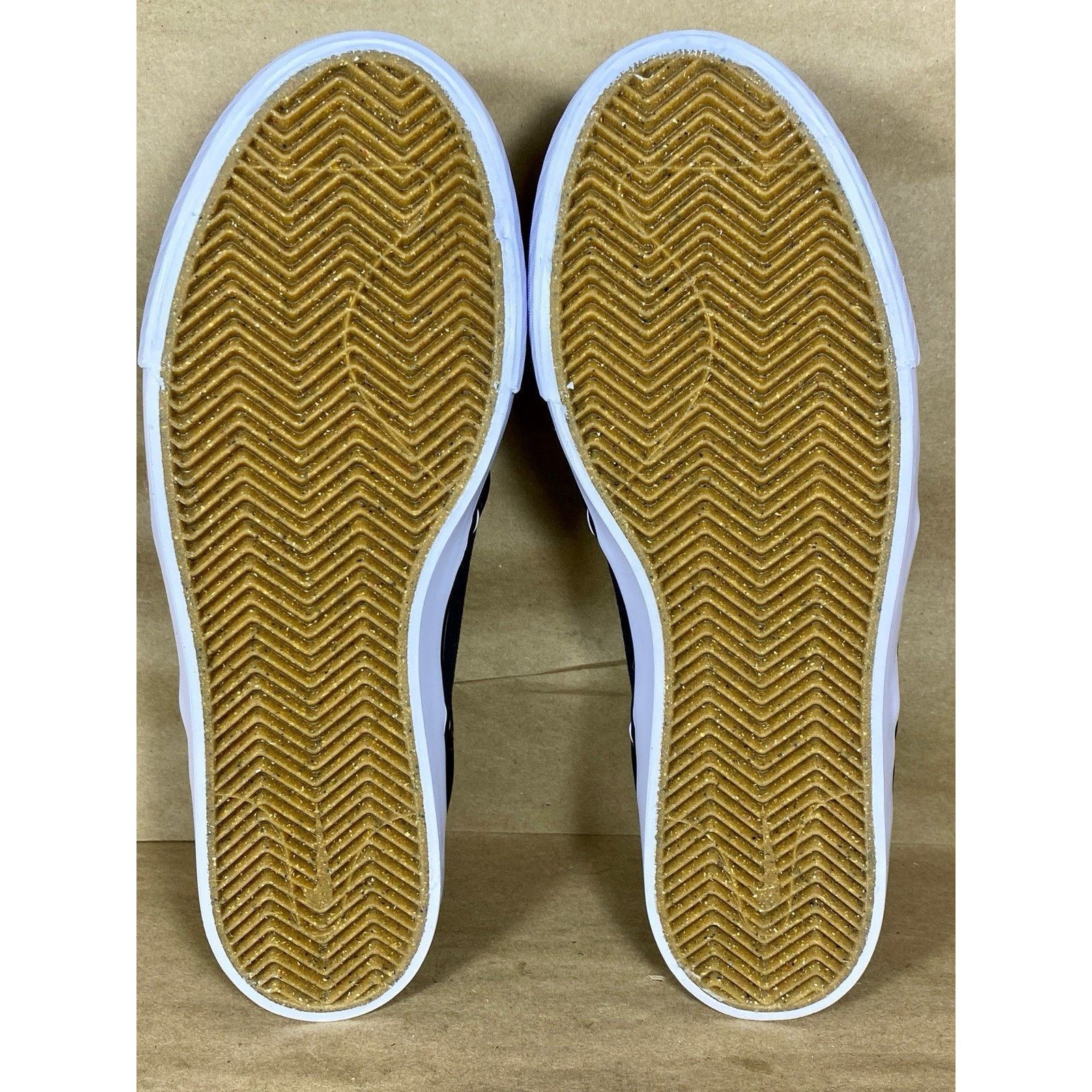Nike Nike Zoom Stefan Janoski SB Black White FD6757-001 Size US 8 / IT 38 - 8 Thumbnail