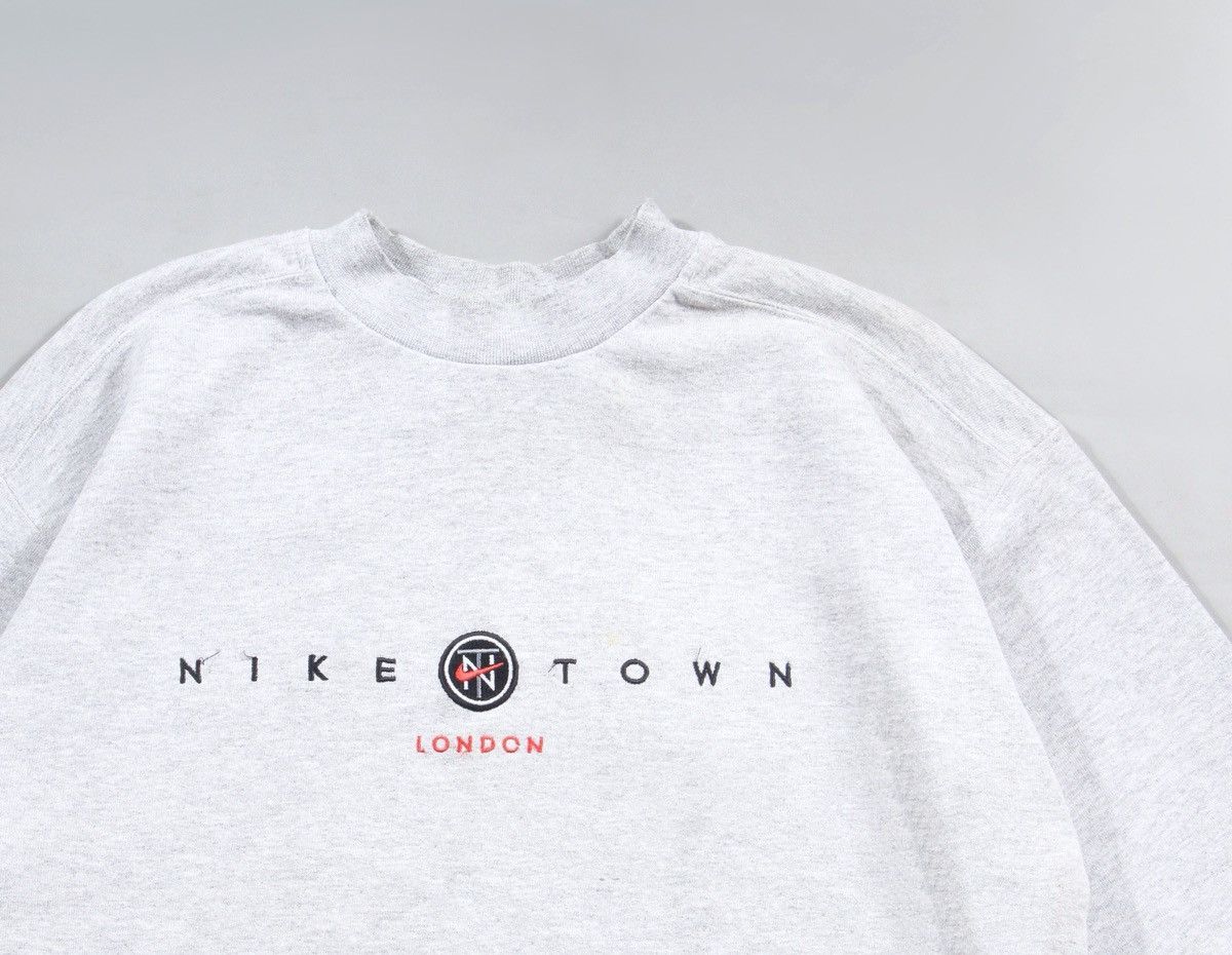 Nike Nike 90s Vintage Town London Sweashirt NSW Cotton Lab ACG M Size US M / EU 48-50 / 2 - 2 Thumbnail
