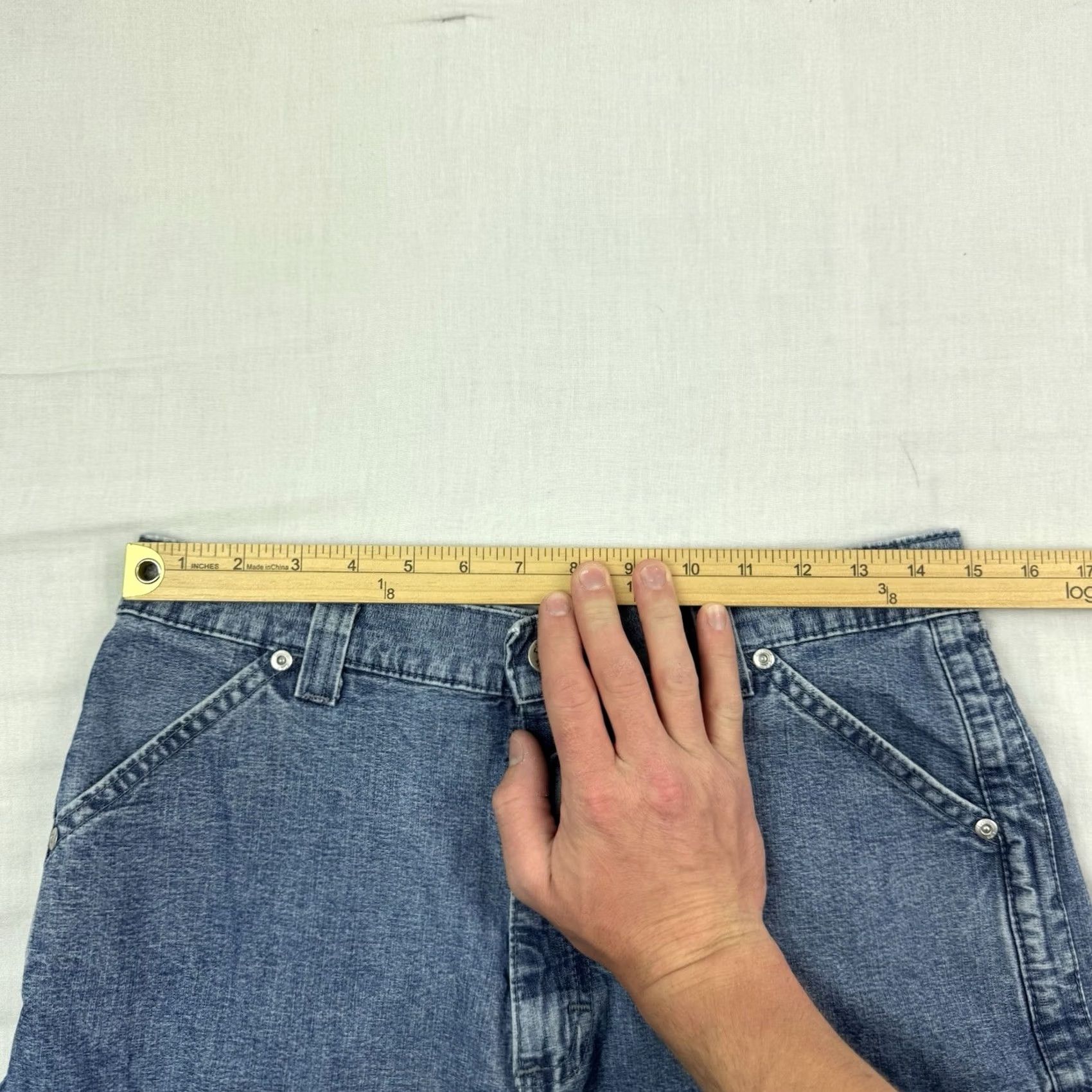 Lee VINTAGE Lee Riveted Cargo Denim Shorts Womens 10 Hipster 80s 90s USA Pockets Size 32" / US 10 / IT 46 - 6 Thumbnail