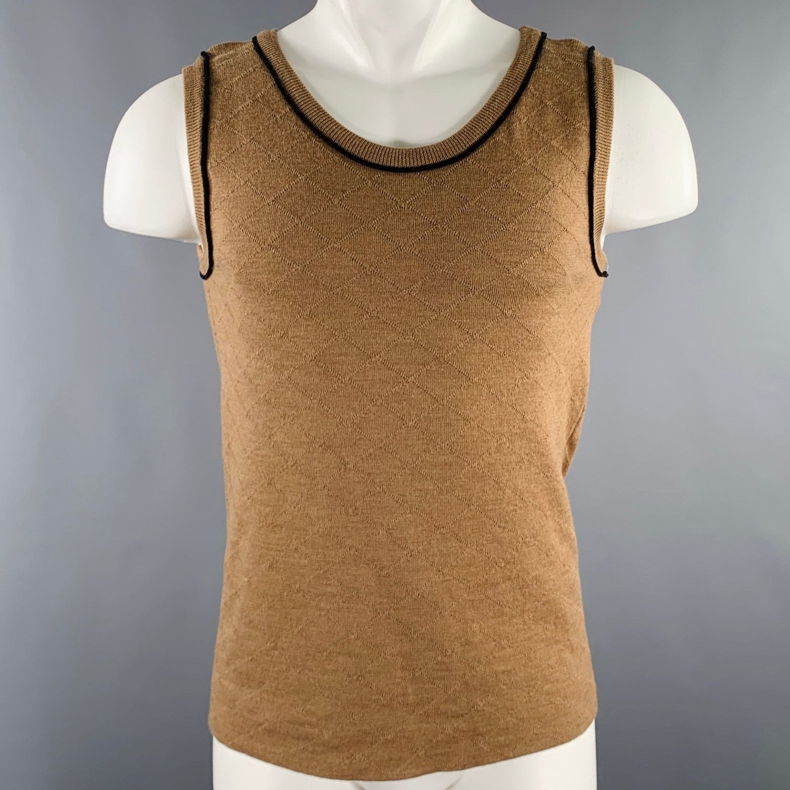 Ernest W. Baker ERNEST W. BAKER S Brown Tan Knit Merino Wool Scoop Neck Vest Size US S / EU 44-46 / 1 - 1 Thumbnail