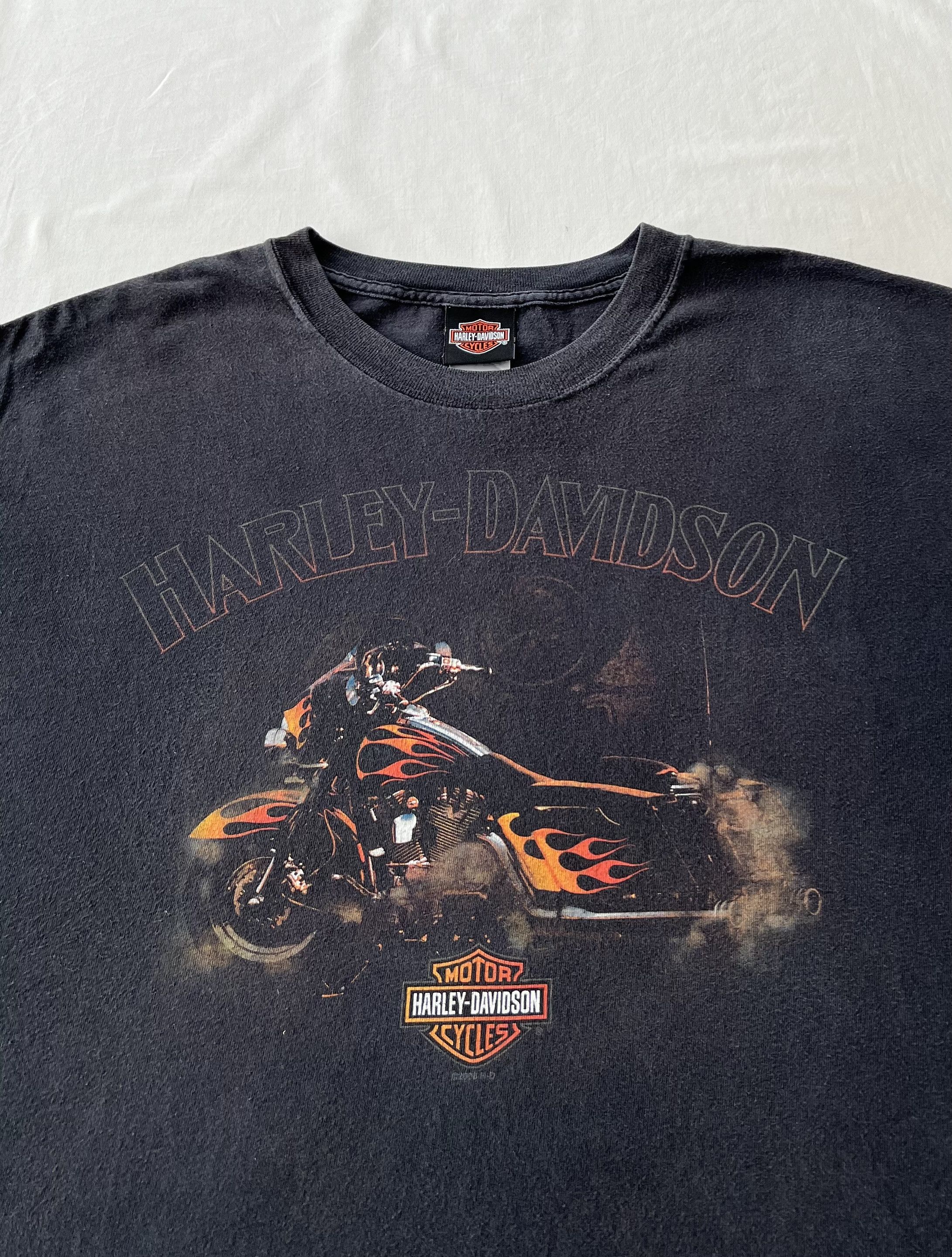 Harley Davidson Vintage 2006 Harley Davidson Motorcycle Fire Flame T-shirt Size US XL / EU 56 / 4 - 4 Thumbnail