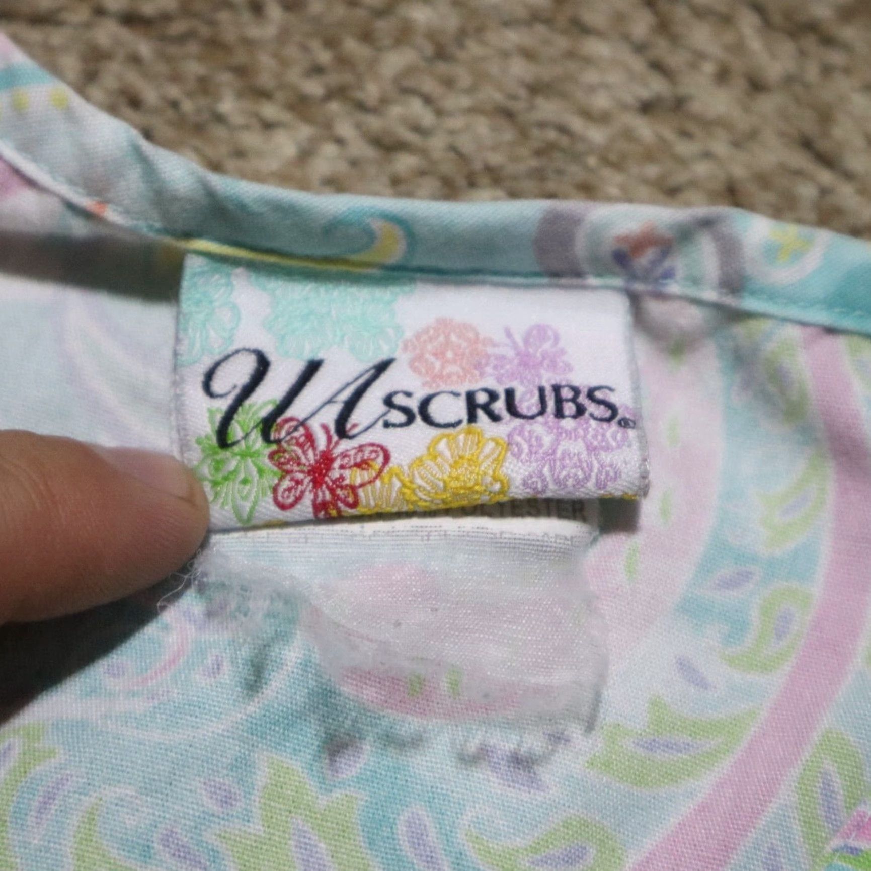 Pinko VINTAGE UA Scrubs Shirt Adult Women Size M Pink Green Blue Paisley Floral Shirt Womens Size S / US 4 / IT 40 - 4 Thumbnail