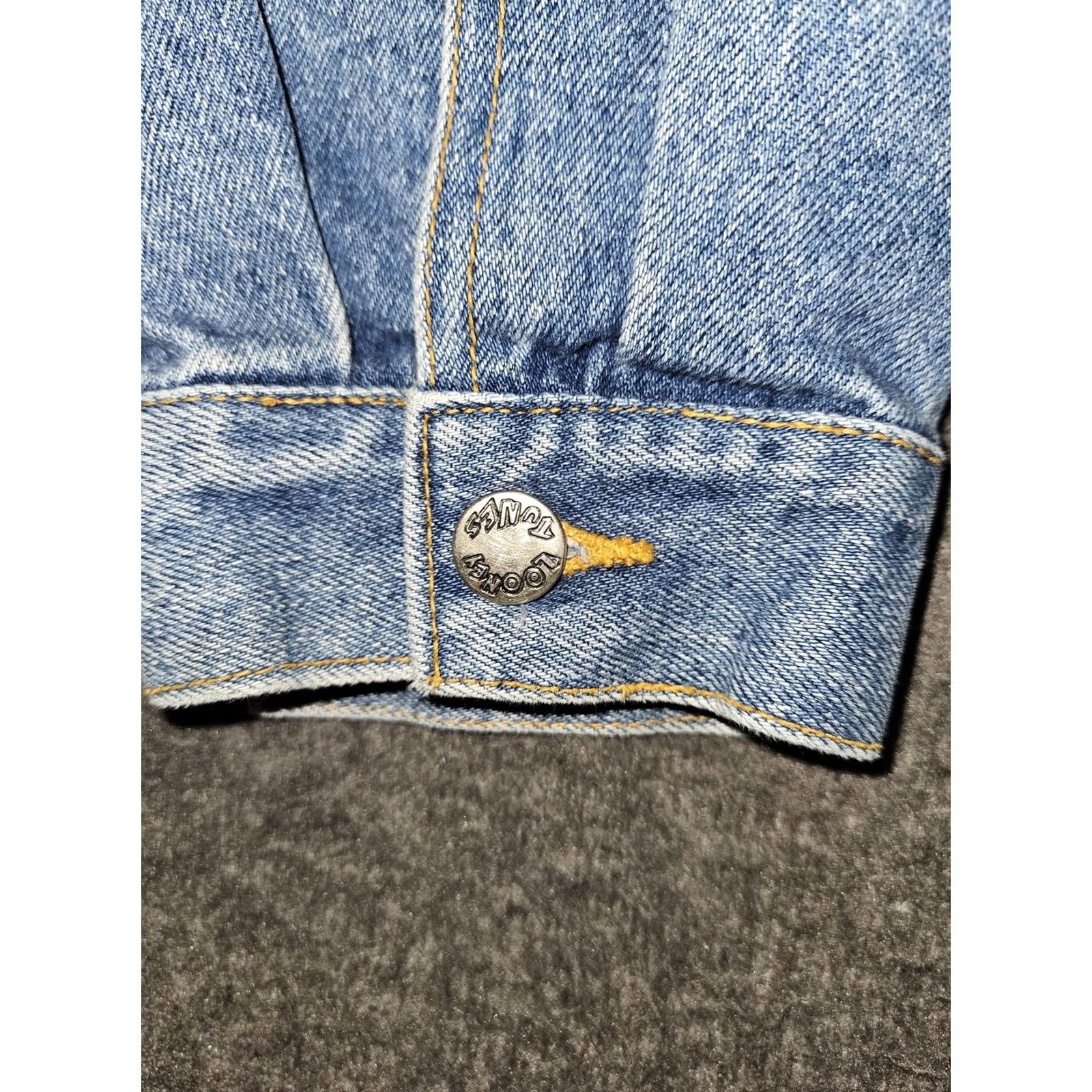 Vintage VINTAGE Looney Tunes Tweety Jacket Womens XL Blue Denim Embroidered Cartoon 90s Size XL / US 12-14 / IT 48-50 - 7 Thumbnail