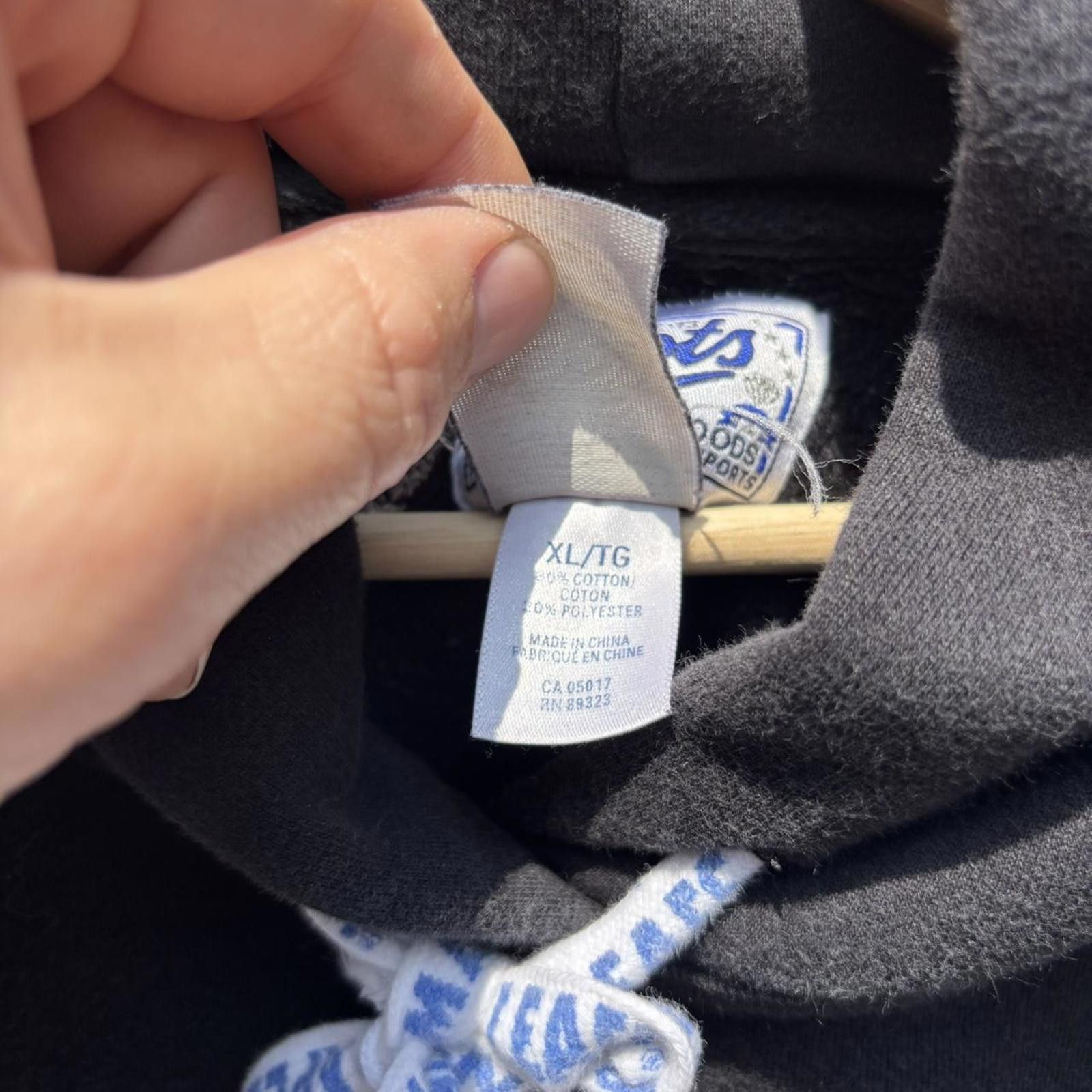 Roots roots Toronto maple leafs hoodie Size XL / US 12-14 / IT 48-50 - 7 Thumbnail