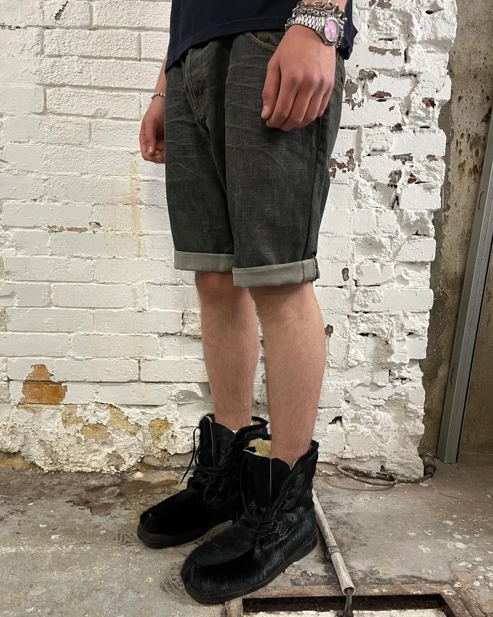 Dolce & Gabbana AW2003 Dolce & Gabbana Double Waisted Grey Denim Shorts Size US 33 - 3 Thumbnail