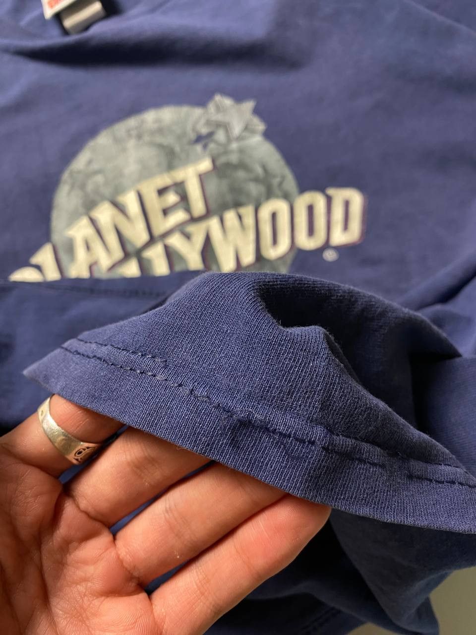 Planet Hollywood Vintage Planet Hollywood T-shirt Size US S / EU 44-46 / 1 - 11 Thumbnail