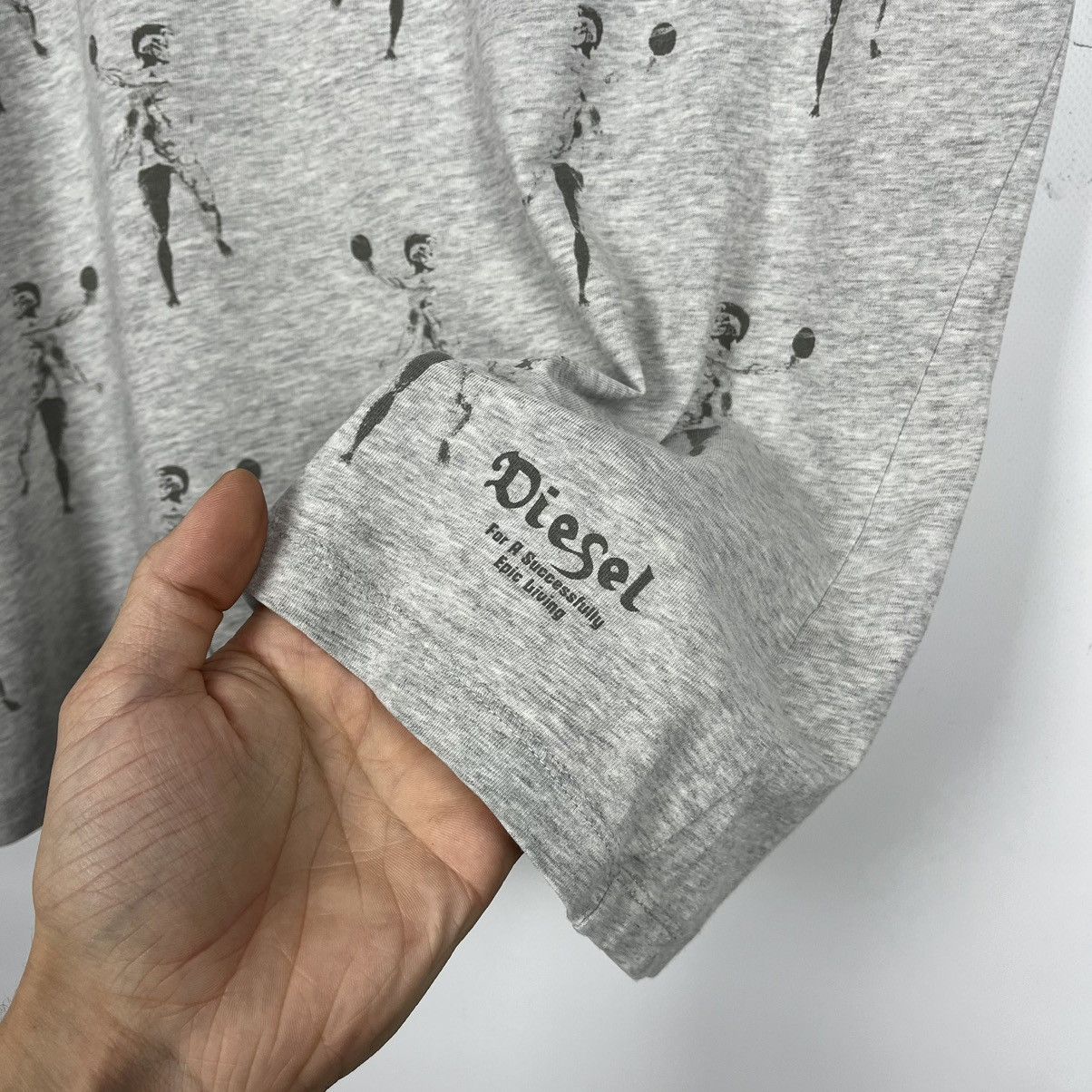 Diesel Vintage Diesel multilogo y2k tee 90’s Size US M / EU 48-50 / 2 - 9 Thumbnail
