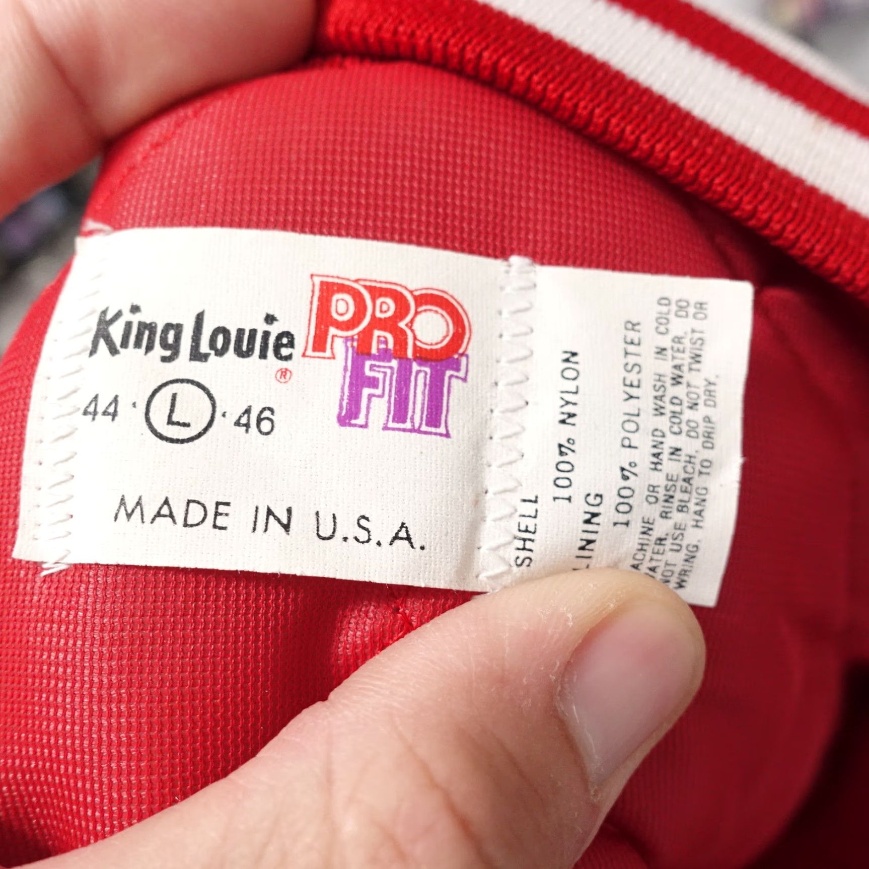 Vintage VINTAGE KING LOUIE SATIN JACKET LINN VOL FIRE DEPT RED MENS LARGE Size US L / EU 52-54 / 3 - 7 Thumbnail