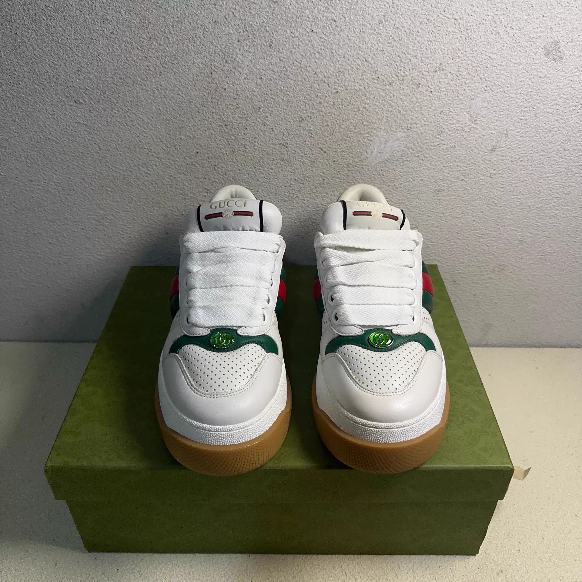 Gucci GUCCI Screener Distressed Men's White Low-Top Sneaker Size US 8.5 / EU 41-42 - 2 Thumbnail