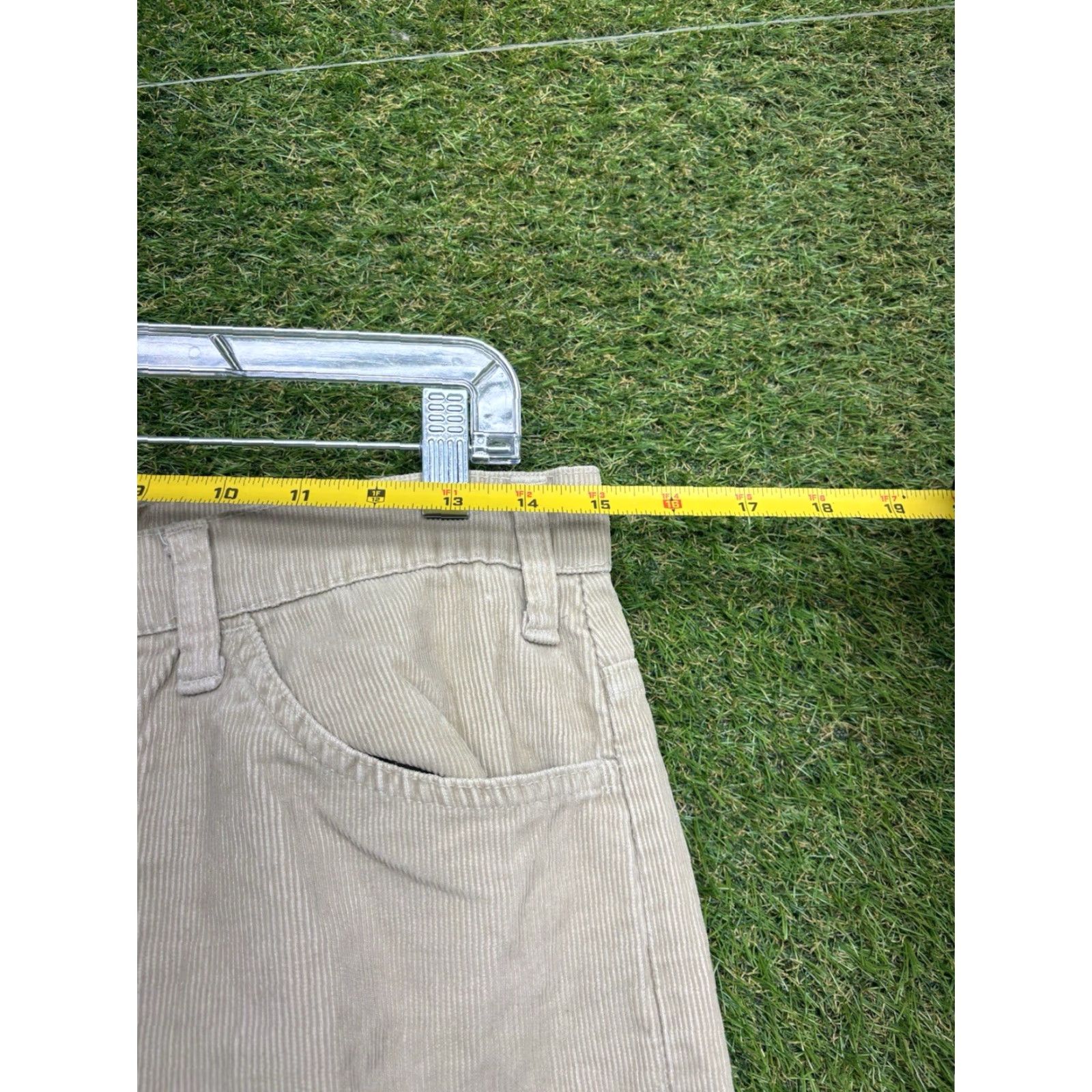 Levi's VINTAGE Levi's 519 Jeans Mens 30x32 Tan Corduroy Pants 519 Cords White Tab USA Made 80s 90s Retro USA Mens Jeans Size US 30 / EU 46 - 4 Thumbnail
