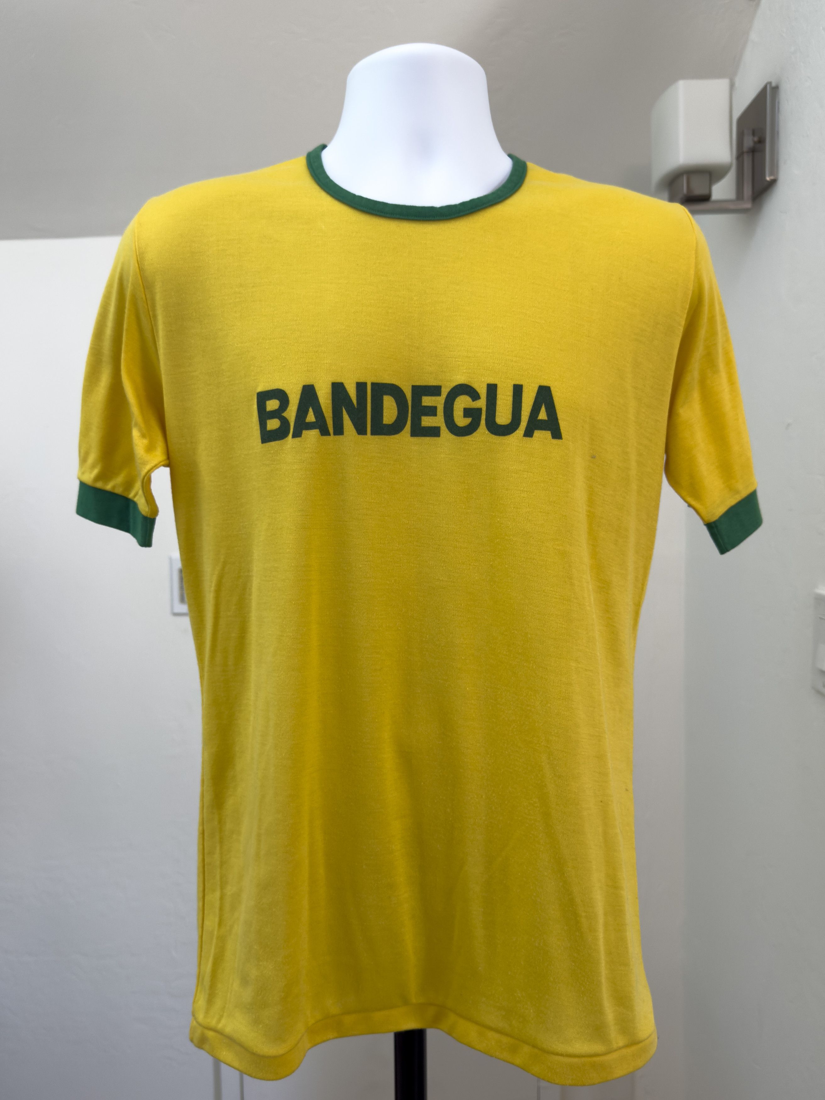 Other Vintage Bandegua Yellow Green Ringer Jersey Single Stitch T Size US M / EU 48-50 / 2 - 1 Thumbnail