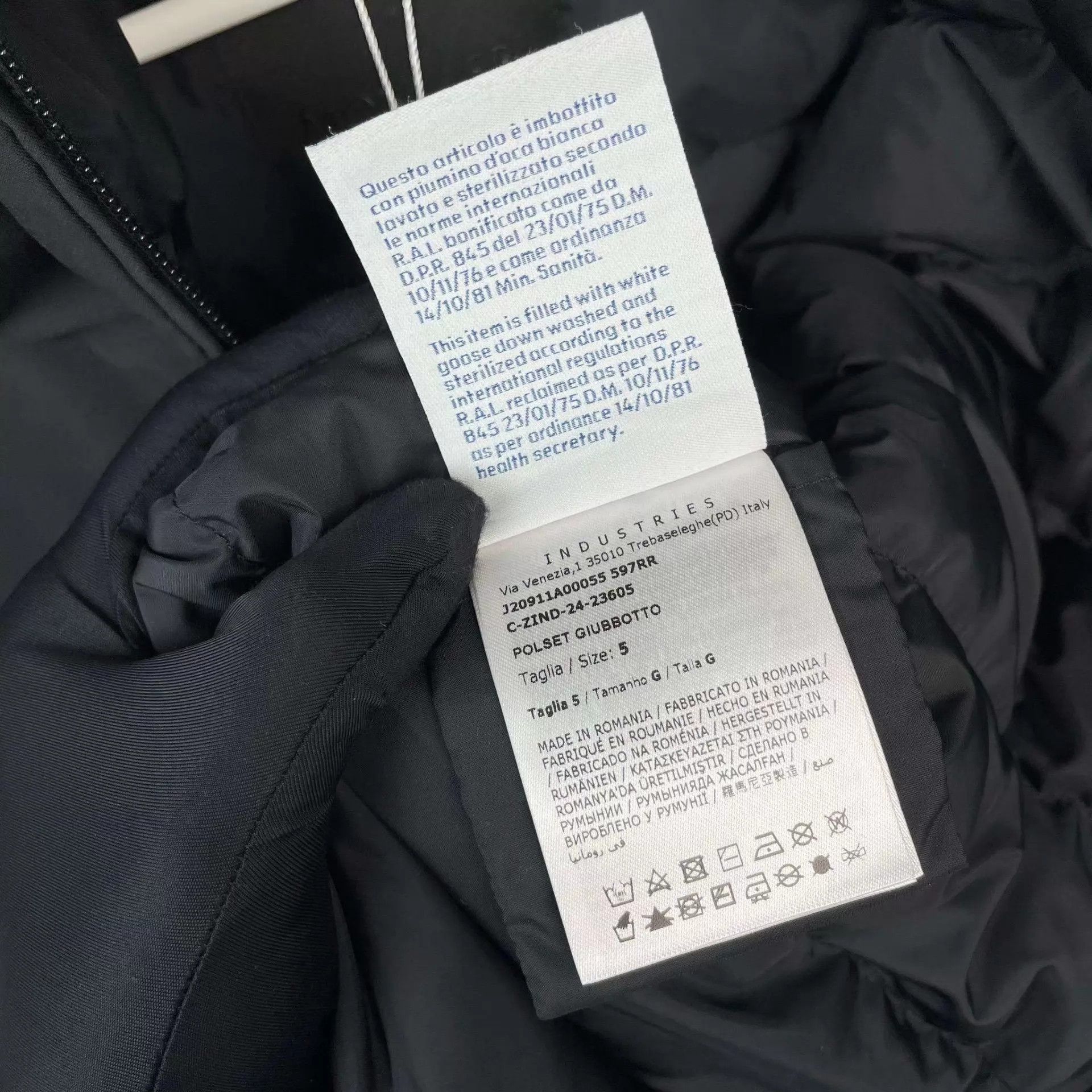 Moncler Moncler Polset Black Down Jacket Size 5 97 New Size US XXL / EU 58 / 5 - 5 Thumbnail