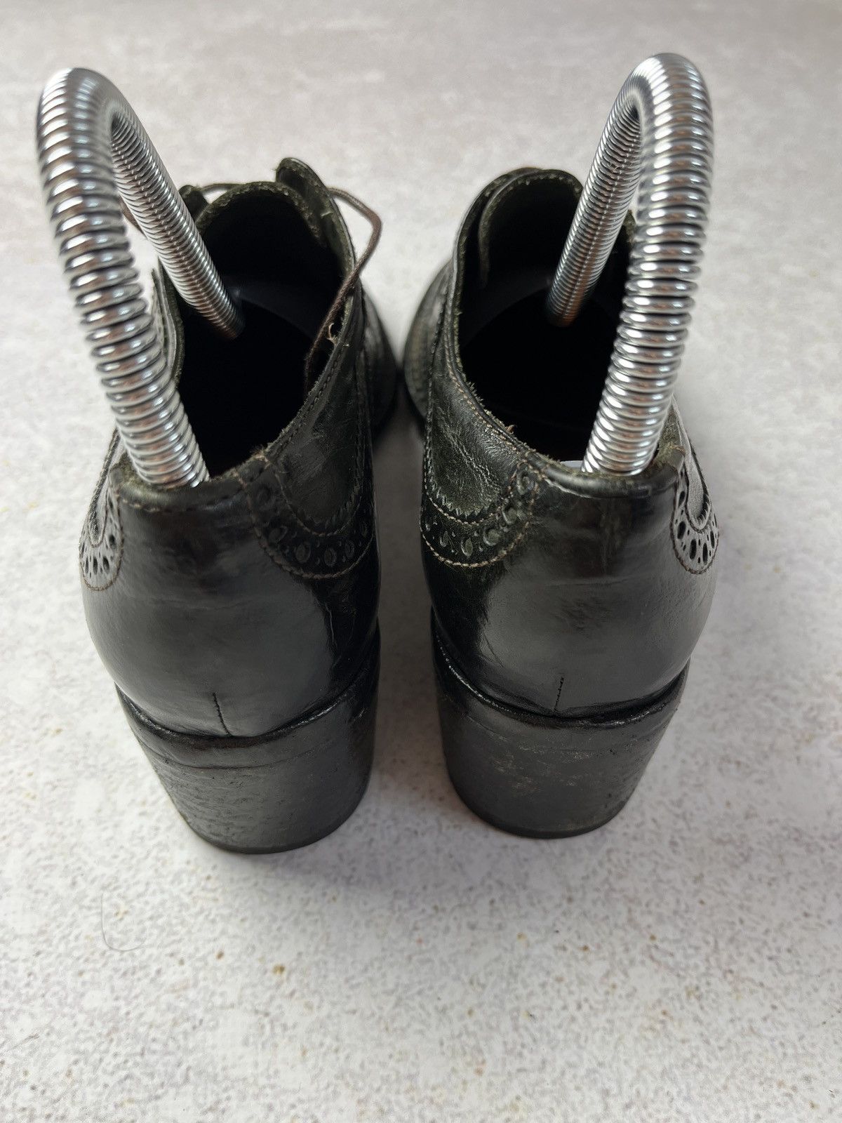 Other Lemargo Heritage Elegance Avant-Garde Oxford Brogue Heels Size US 7 / IT 37 - 4 Thumbnail