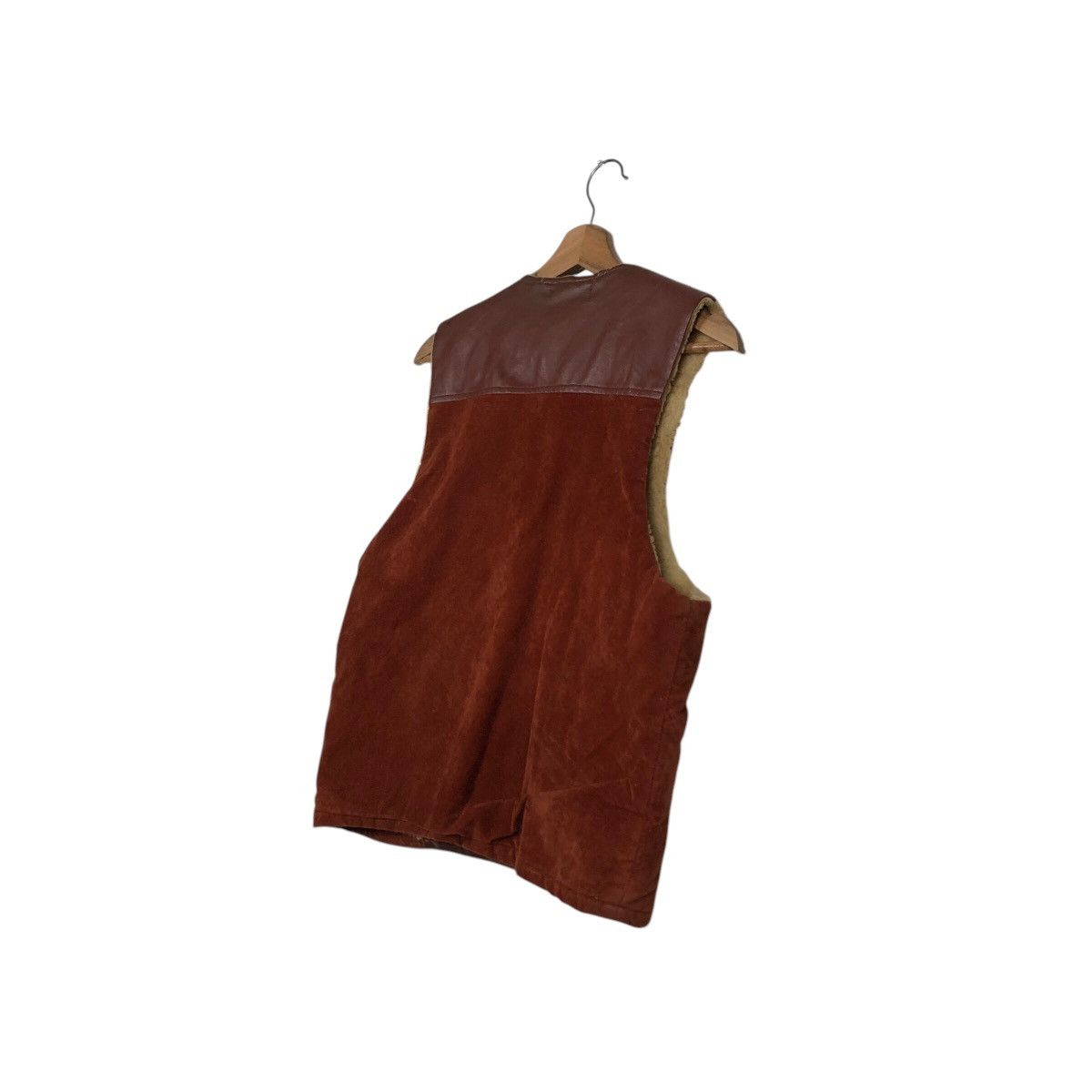 Japanese Brand 📌Authentic Men's Style Tank Top Leather Biker Size US M / EU 48-50 / 2 - 11 Thumbnail
