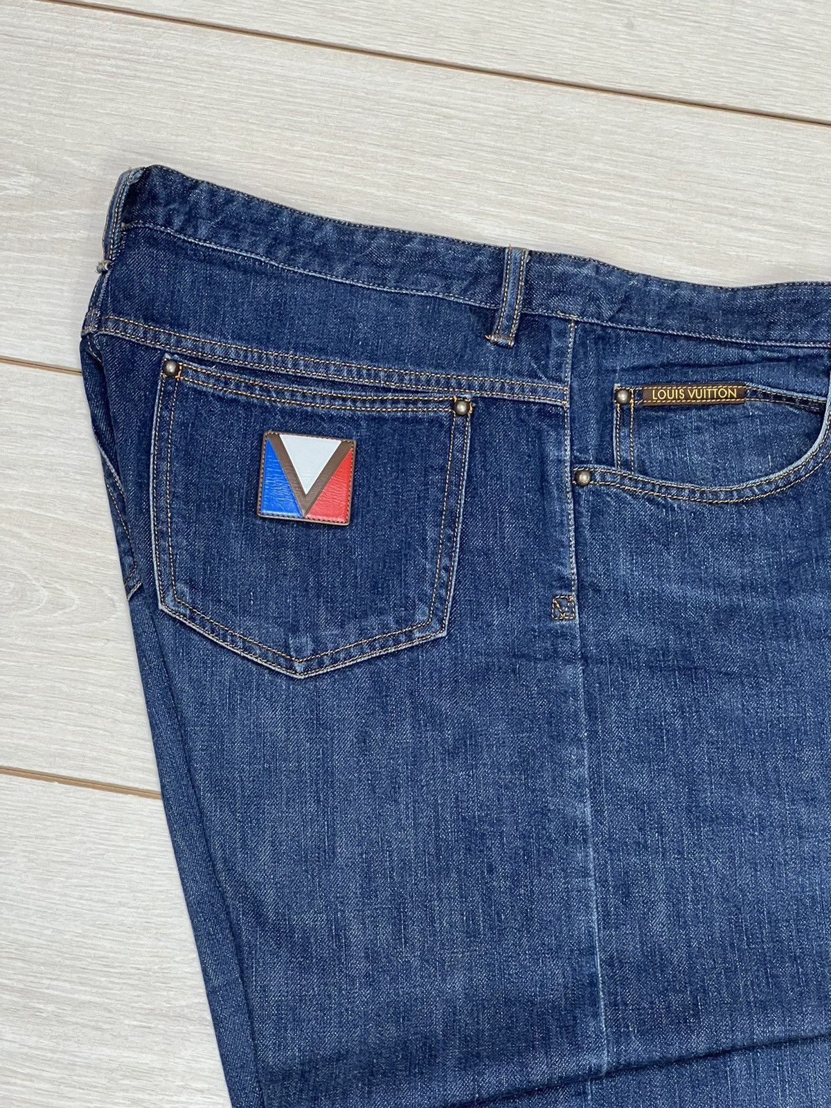 Helbers LOUIS VUITTON Pants Denim LV Embroidered leather Logo Size US 32 / EU 48 - 9 Thumbnail