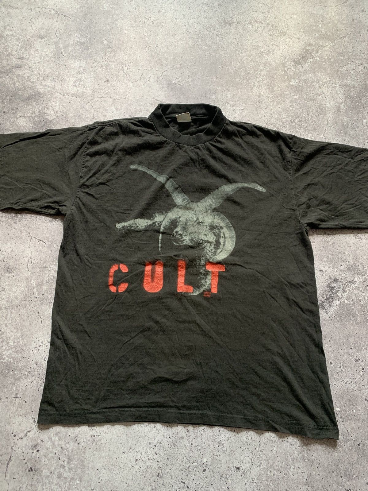 Band Tees 🔥THE CULT VINTAGE 1994 TOUR GOAT T-SHIRT Size US XL / EU 56 / 4 - 4 Thumbnail