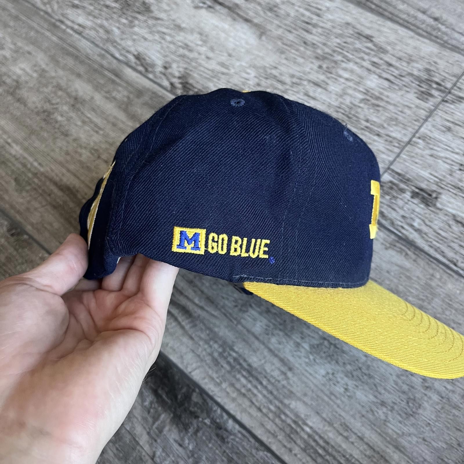 Vintage Vintage Wool Michigan Wolverines College Sports Football Hat Size ONE SIZE - 3 Thumbnail