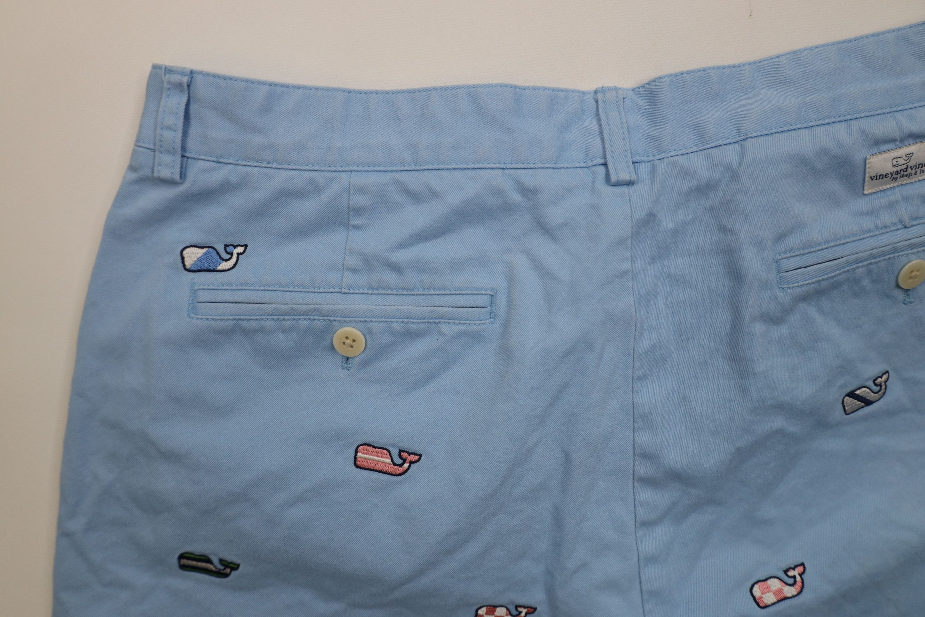 Vineyard Vines Vineyard Vines Kentucky Derby Print Club Chino Shorts Blue Size US 36 / EU 52 - 14 Thumbnail