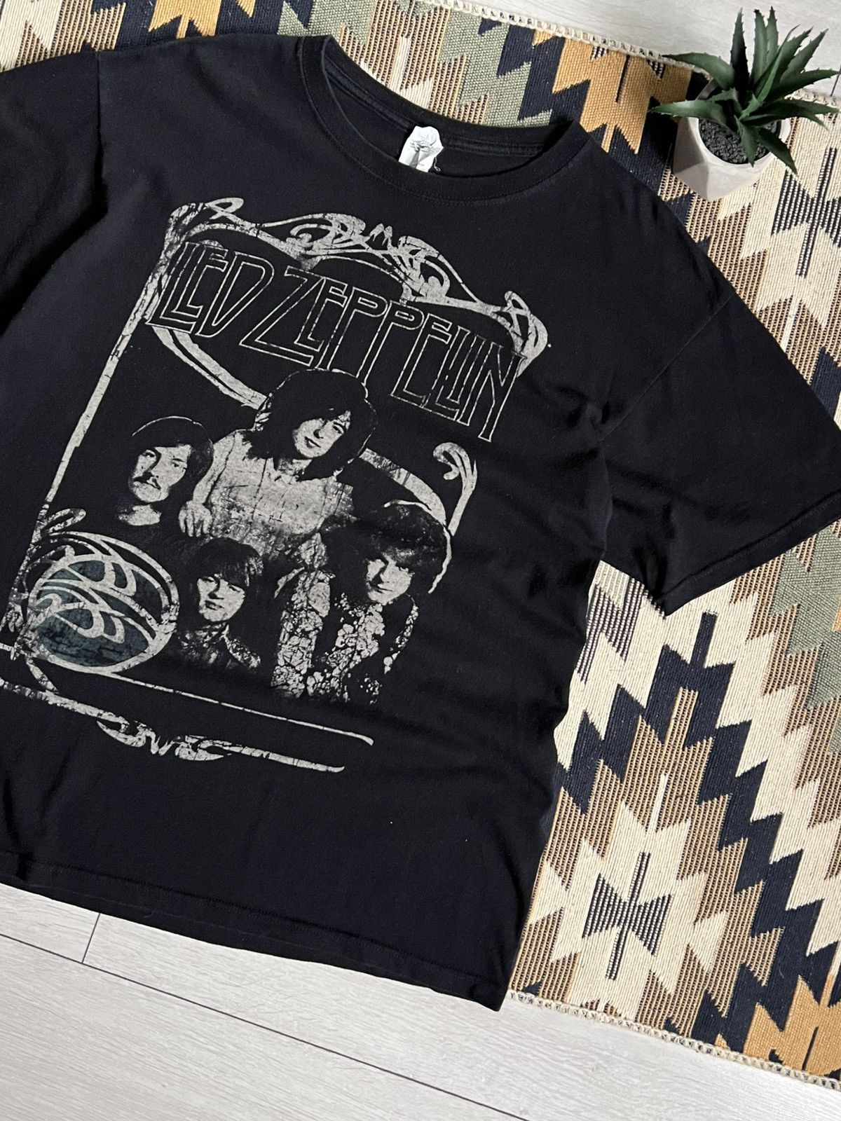 Led Zeppelin Led Zeppelin Vintage 90’s Rock Band T-shirt Size US L / EU 52-54 / 3 - 3 Thumbnail