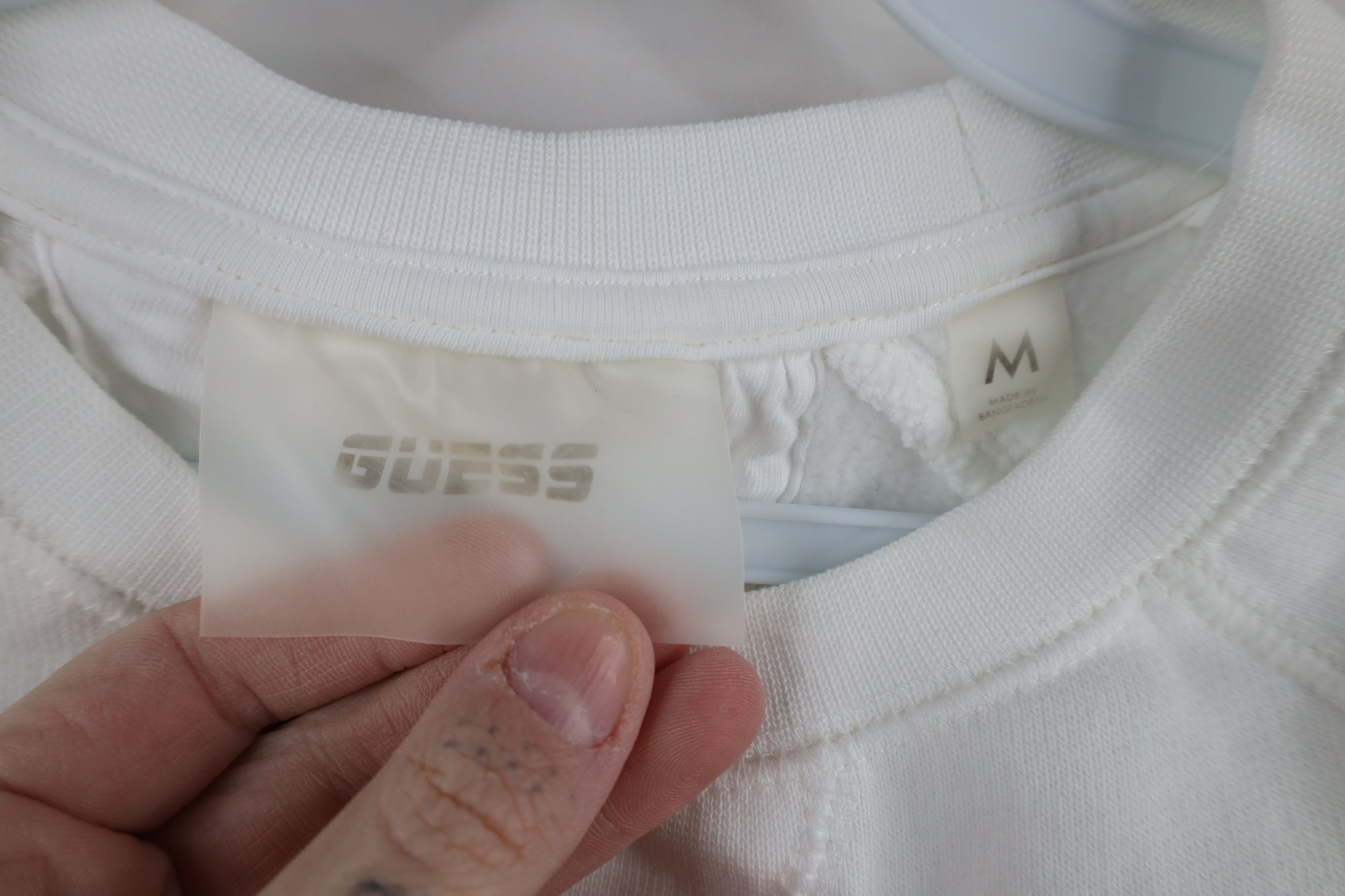 Guess × Vintage Vintage 90s Y2K Guess Spell Out Crewneck Sweatshirt White Size US M / EU 48-50 / 2 - 5 Thumbnail