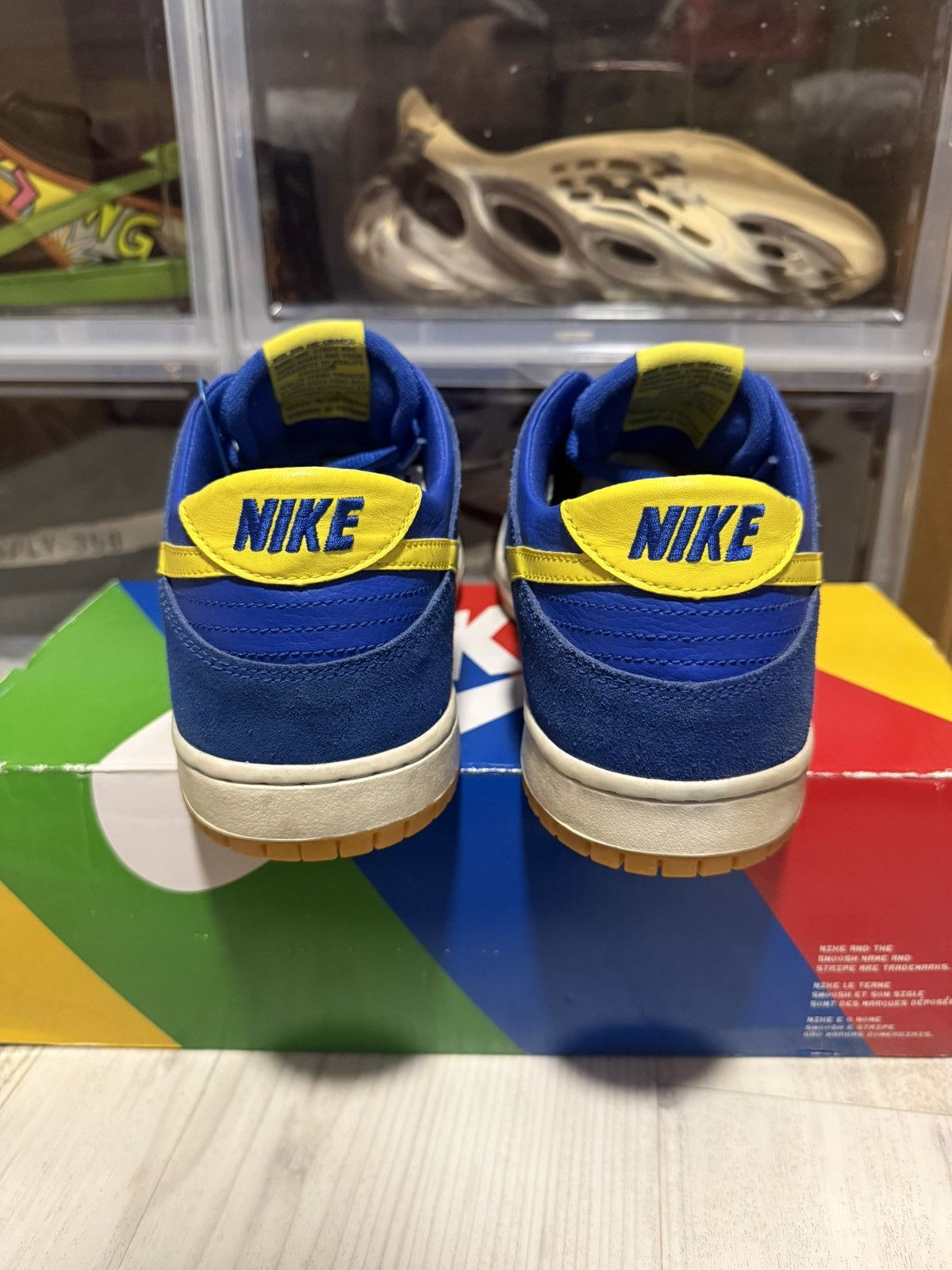 Nike SB Nike SB Dunk Low Pro Boca Jr 2017 Size US 11.5 / EU 44-45 - 5 Thumbnail