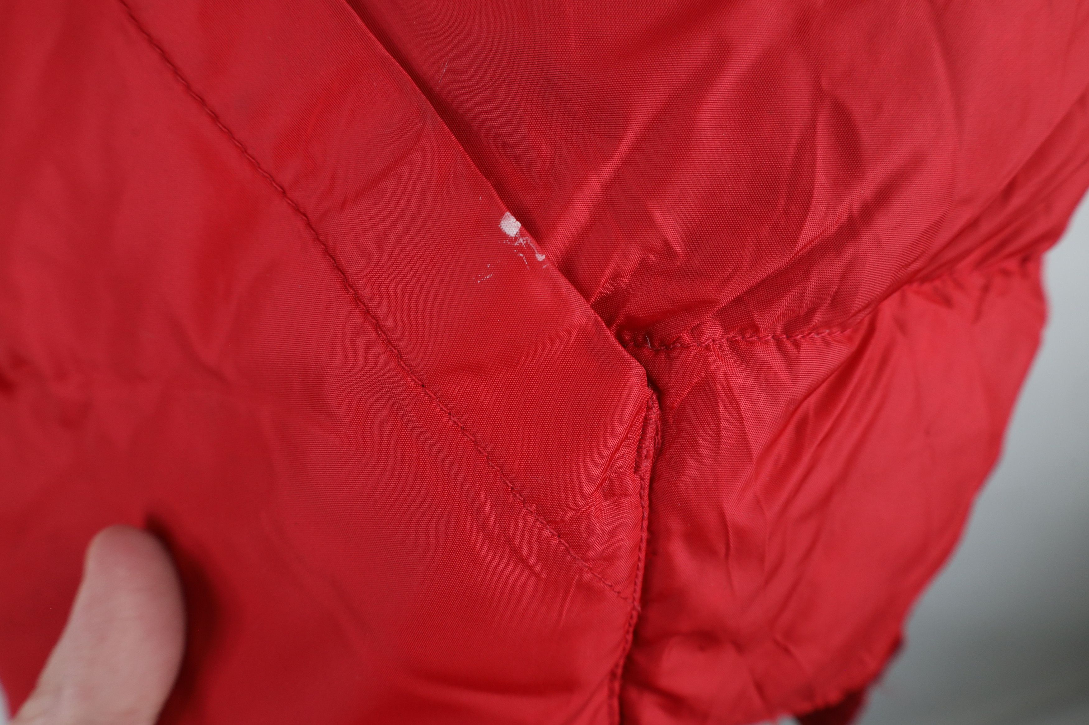 Eddie Bauer × Vintage Vintage 90s Eddie Bauer Goose Down Puffer Vest Jacket Red Size US XL / EU 56 / 4 - 4 Thumbnail