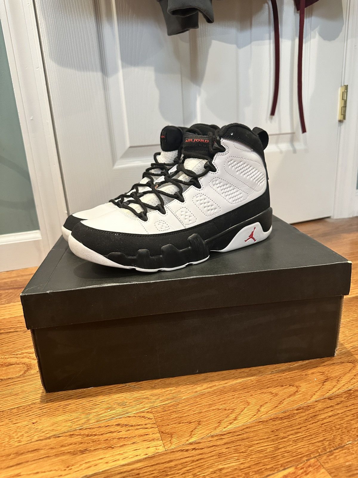 Jordan Brand Jordan 9 “Space Jam” Size US 10 / EU 43 - 1 Thumbnail