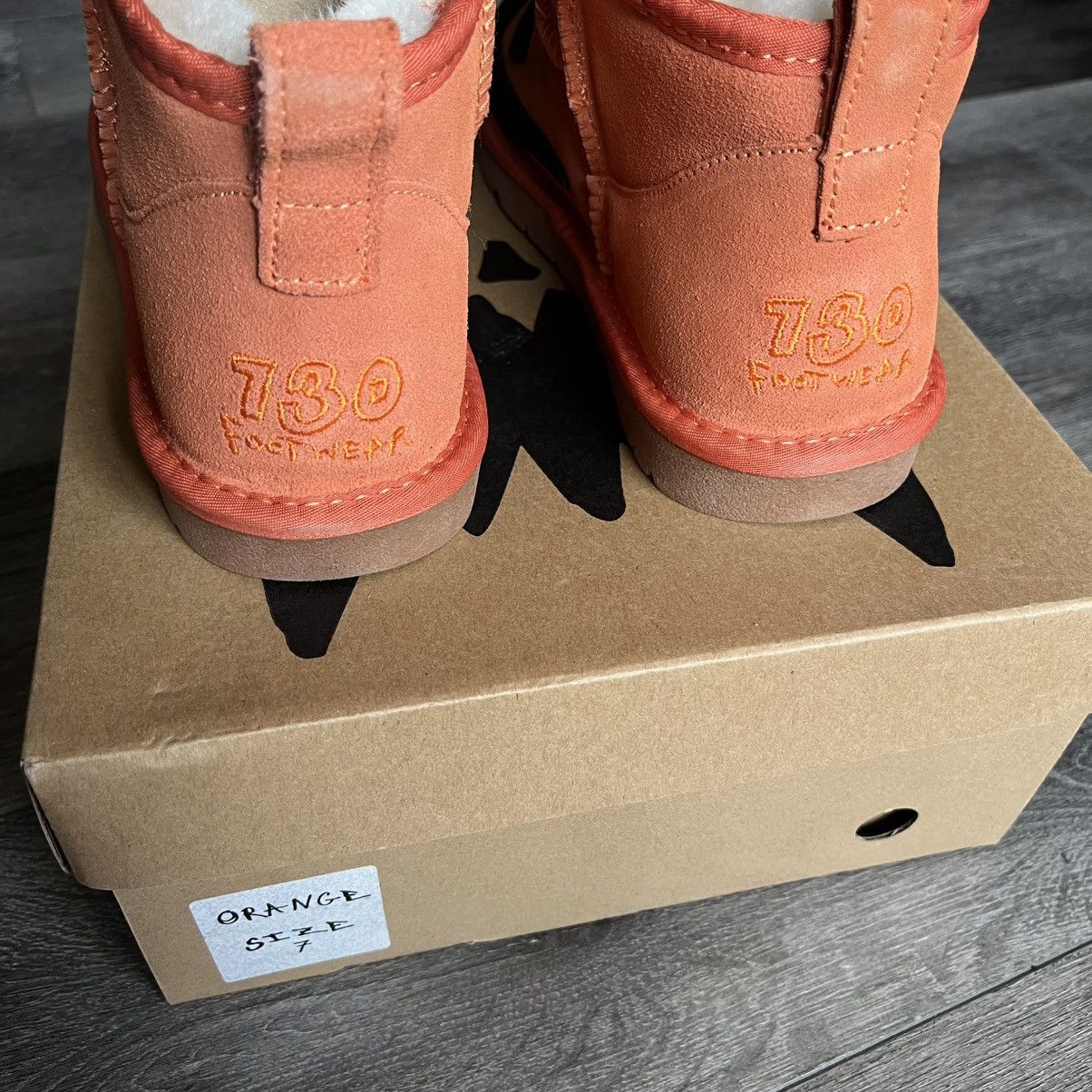 Asspizza Asspizza Pumpkin Spice Muffins Ugg Style Boots New Size 7 Size US 7 / EU 40 - 5 Thumbnail