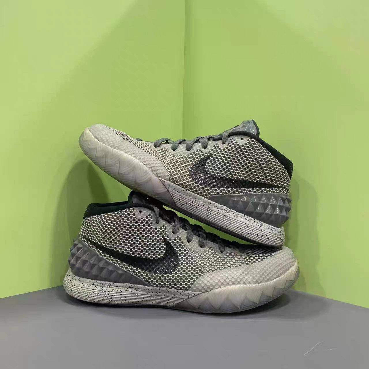 Nike Nike Kyrie 1 All-Star Basketball Shoes K15 Size US 12 / EU 45 - 5 Thumbnail