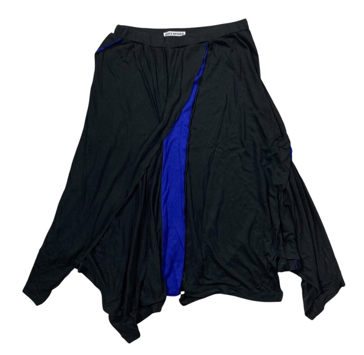 Issey Miyake × Pleats Please Issey Miyake Pleats Please Issey Miyake Pleated Textile Midi Skirt Size 28" / US 6 / IT 42 - 2 Thumbnail