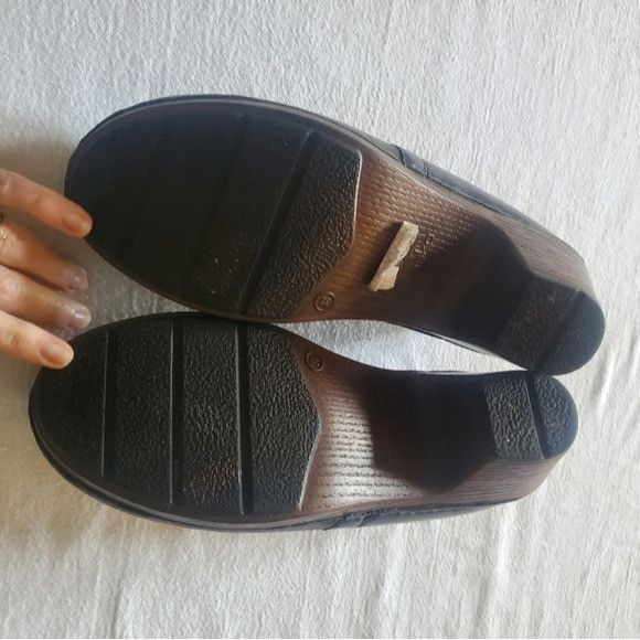 Dansko Dansko Mavis Black Rivetted Sz. 38 (7.5-8) Clogs Mules Size US 7.5 / IT 37.5 - 8 Thumbnail