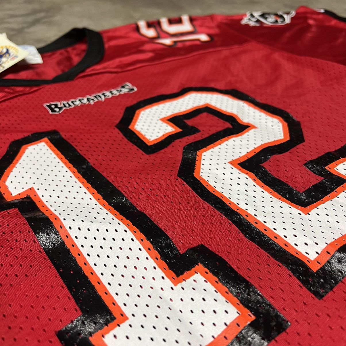Champion × NFL × Vintage Vintage NFL Tampa Bay Buccaneers T. Dilfer Champion Jersey Size US XL / EU 56 / 4 - 5 Thumbnail