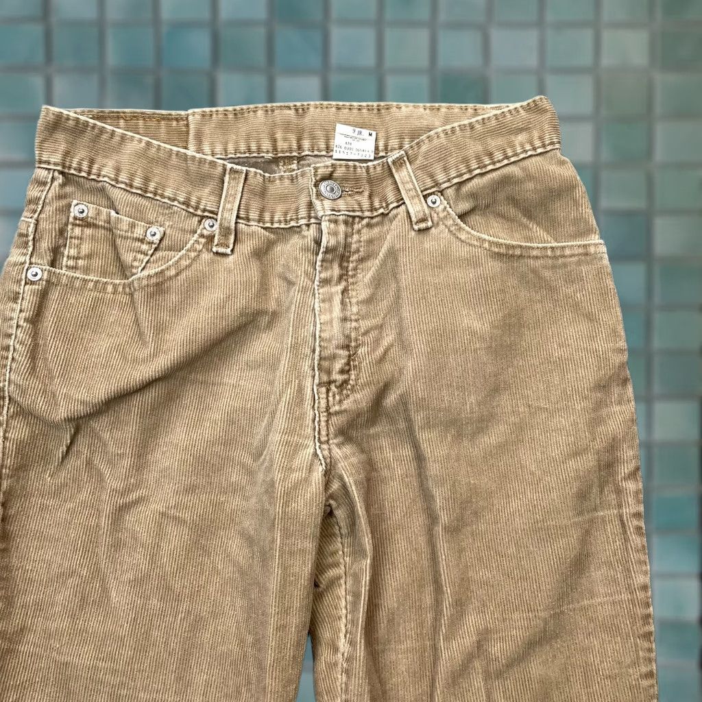 Levi's VINTAGE Levi's Pants Womens 9 Beige Corduroy Bootcut Bell Bottom Flare Slim Inseam 31 Jeans, Chino, 90s, USA Women Size 30" / US 8 / IT 44 - 1 Thumbnail
