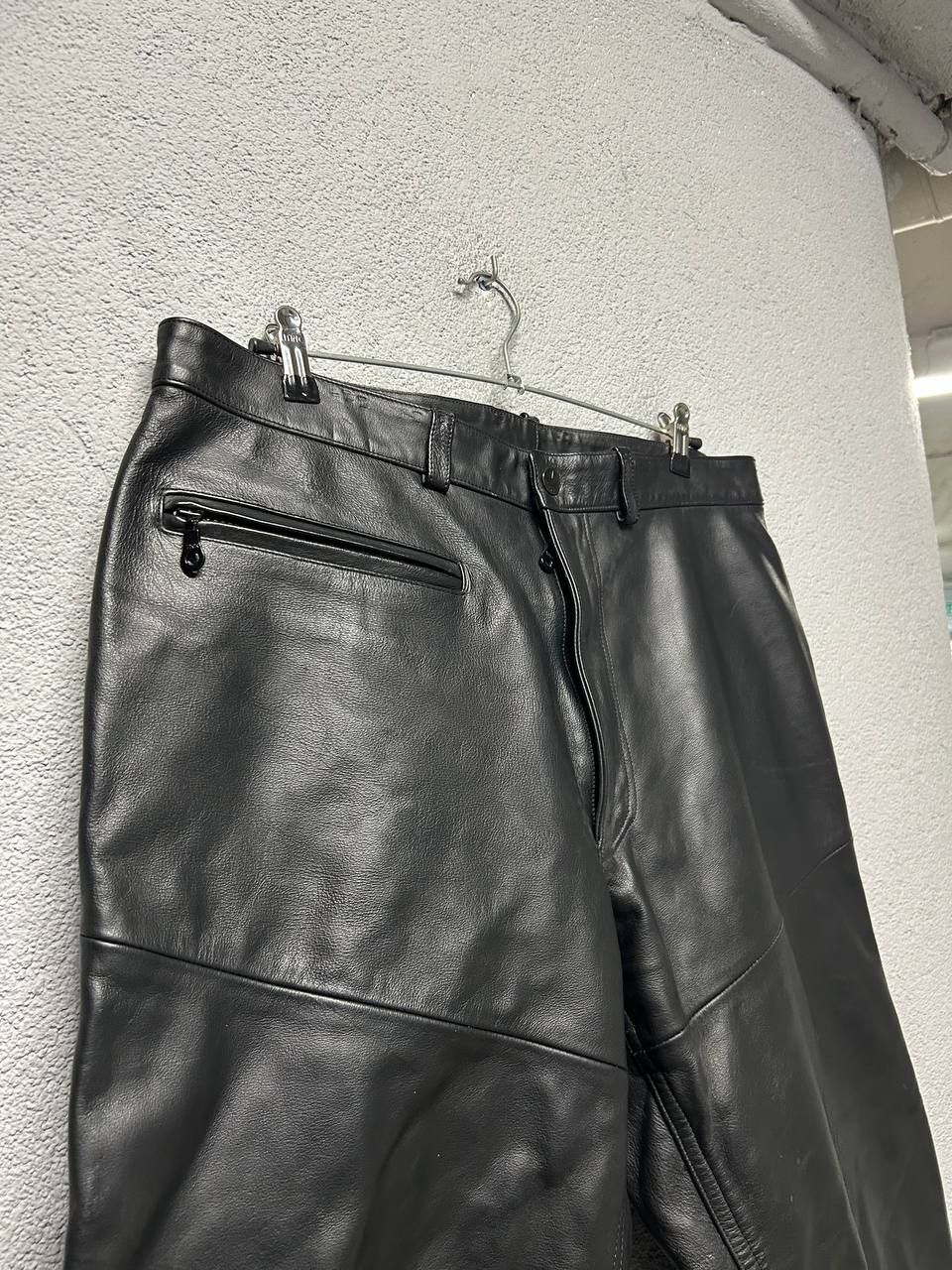 Dainese Dainese mens leather pant 56 / XL / W 36 Size US 40 / EU 56 - 3 Thumbnail