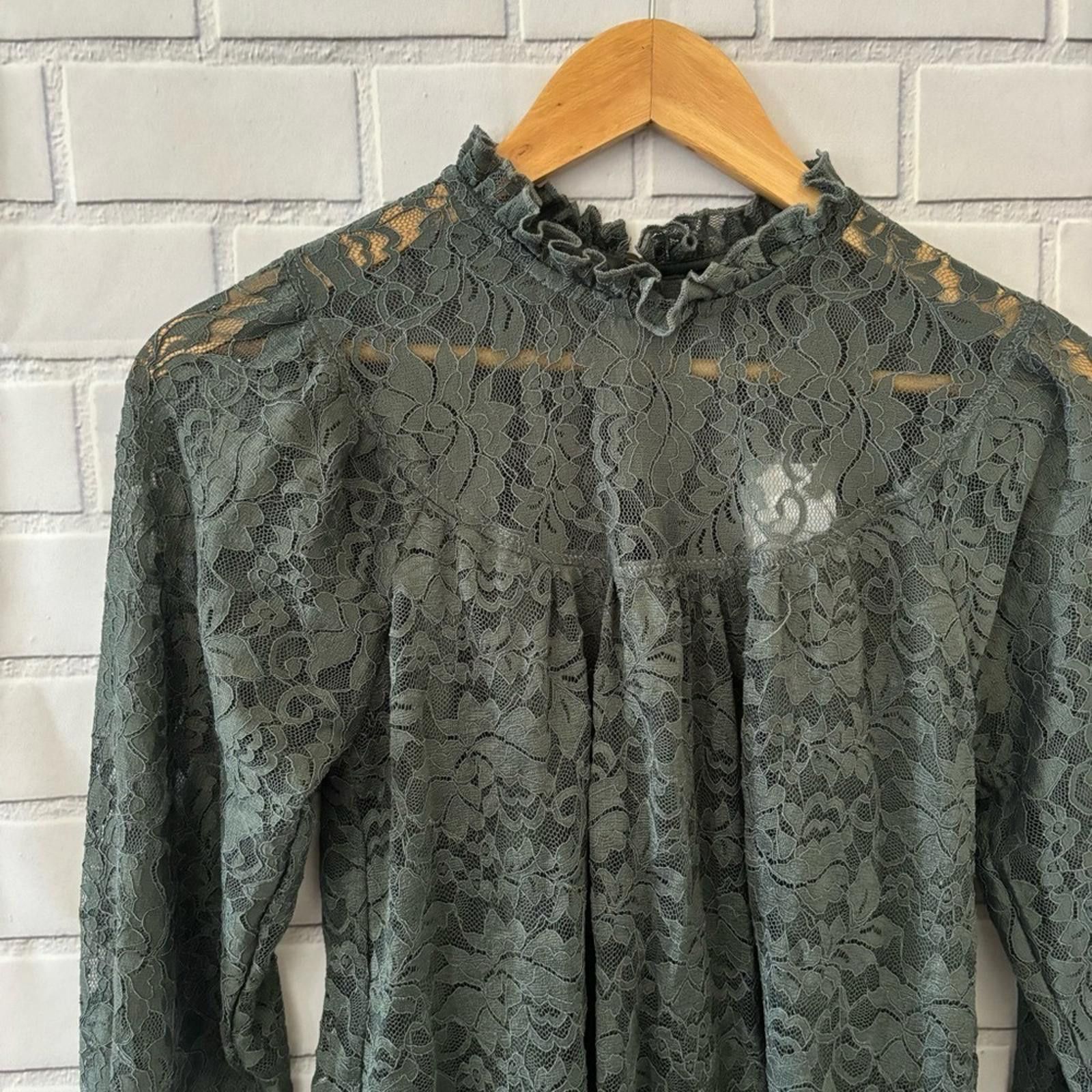 Other Elegant Olive Green Lace Long Sleeve Blouse with Ruffle Neck Size S / US 4 / IT 40 - 5 Thumbnail
