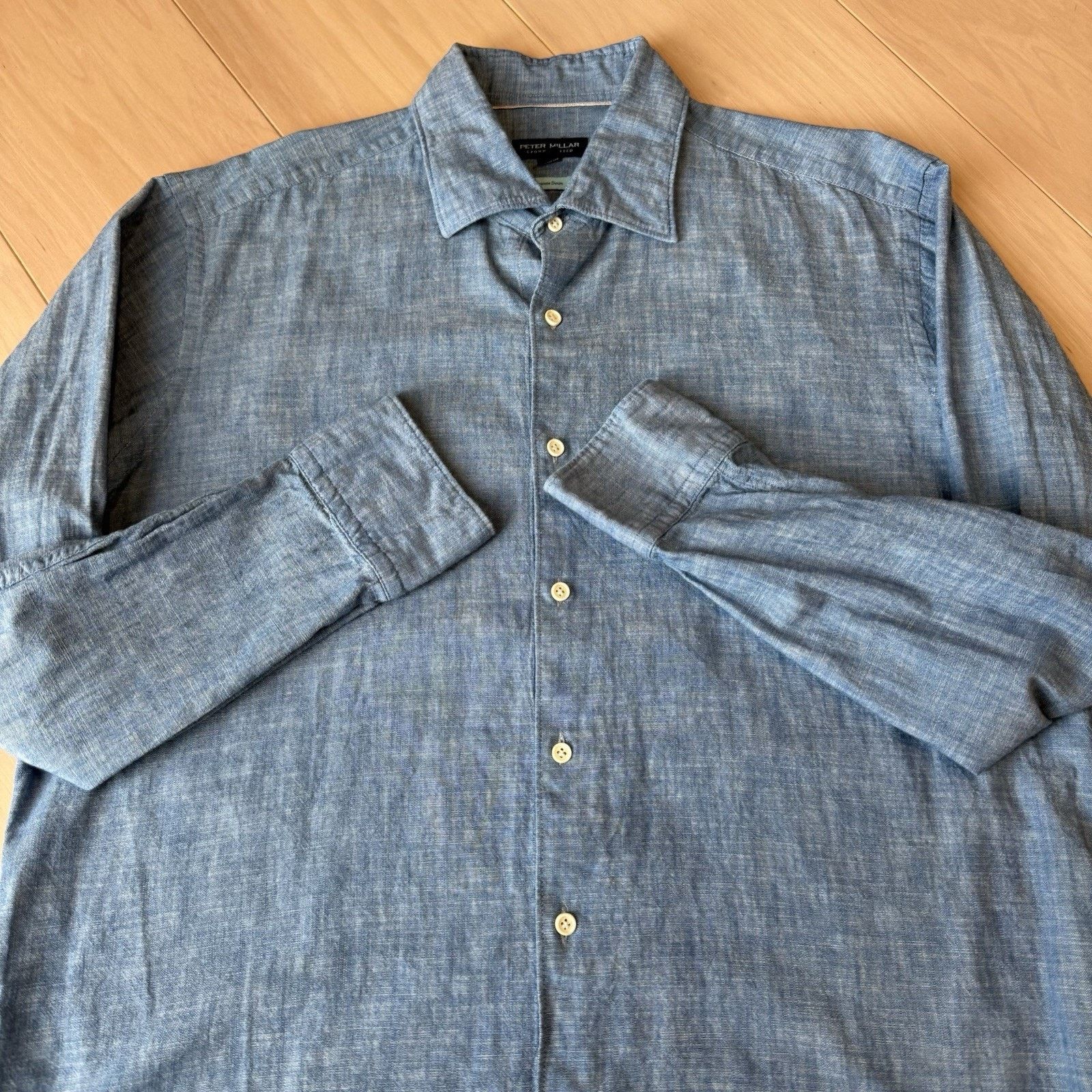 Peter Millar Peter Millar Chambray Shirt Large Blue Lightweight Button Up Size US L / EU 52-54 / 3 - 4 Thumbnail