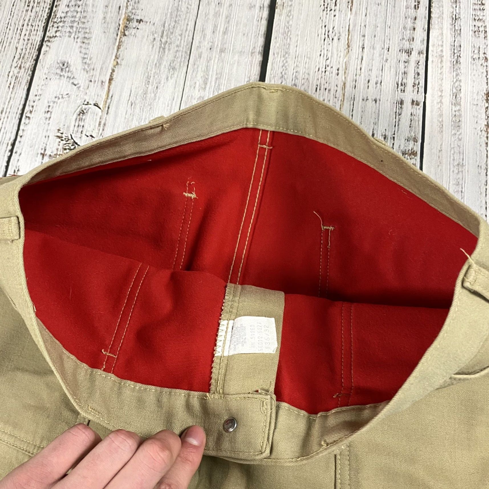 Vintage VINTAGE Work Pants Men 34 Inch Khaki Cotton OG-107 Fleece Lined Workwear 70s Straight Leg Size US 34 / EU 50 - 4 Thumbnail