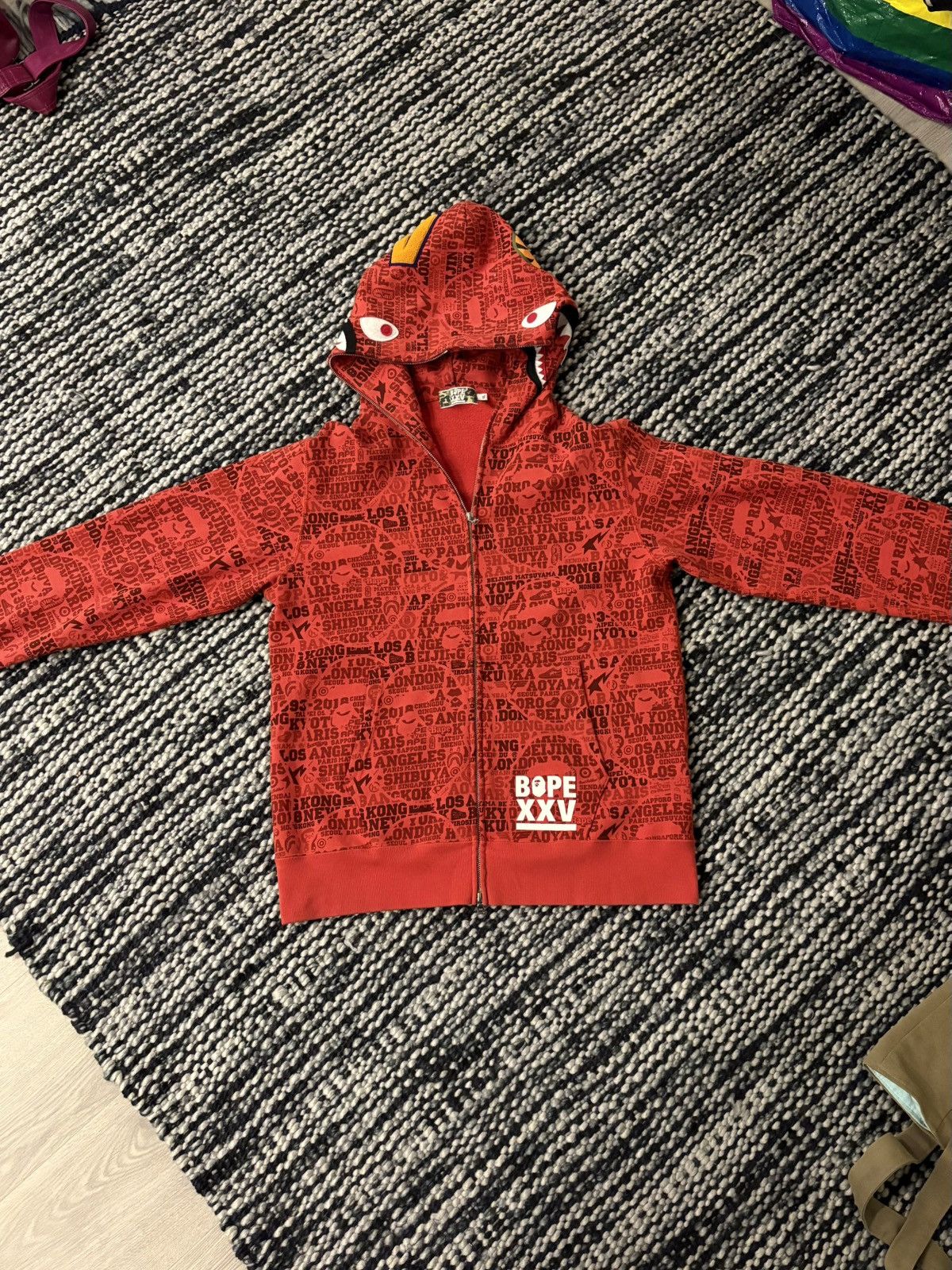 Bape Red XXV Bape hoodie Size US XL / EU 56 / 4 - 5 Thumbnail