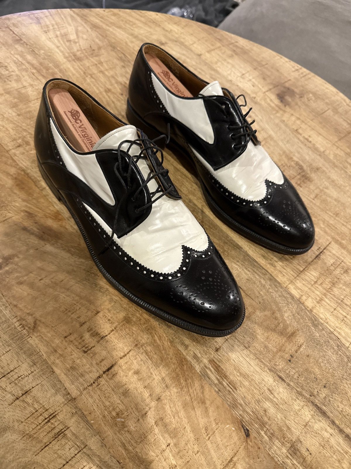 Crockett & Jones Church's Prima Classe Spectator Handmade Wingtip Oxford Shoe Size US 11.5 / EU 44-45 - 1 Thumbnail