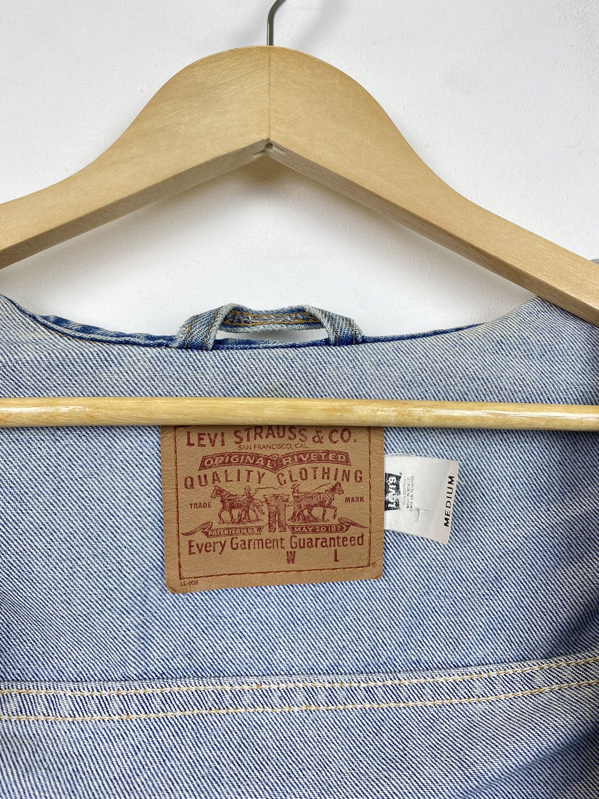Levi's Vintage Levi’s Cropped Ladies Denim Jacket 90’s Jeans Y2K Size M / US 6-8 / IT 42-44 - 6 Thumbnail