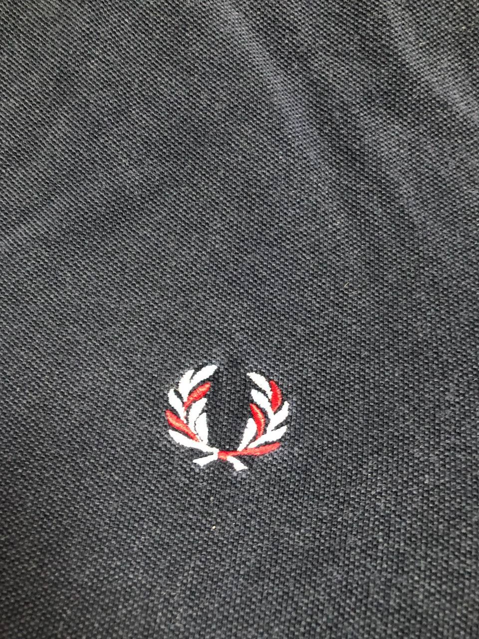 Fred Perry Streetwear polos Fred Perry logo T-Shirt Y2K Vintage Size US M / EU 48-50 / 2 - 4 Thumbnail