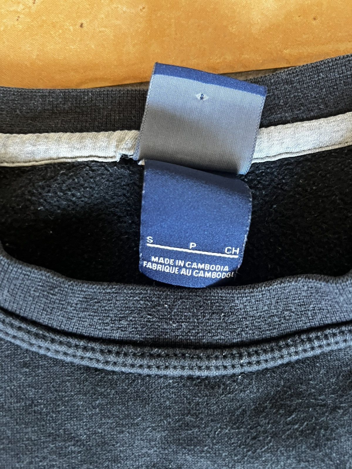 Nike × Vintage Nike Vintage SWEATSHIRT Crewneck Small Center Swoosh Y2k Size US S / EU 44-46 / 1 - 3 Thumbnail