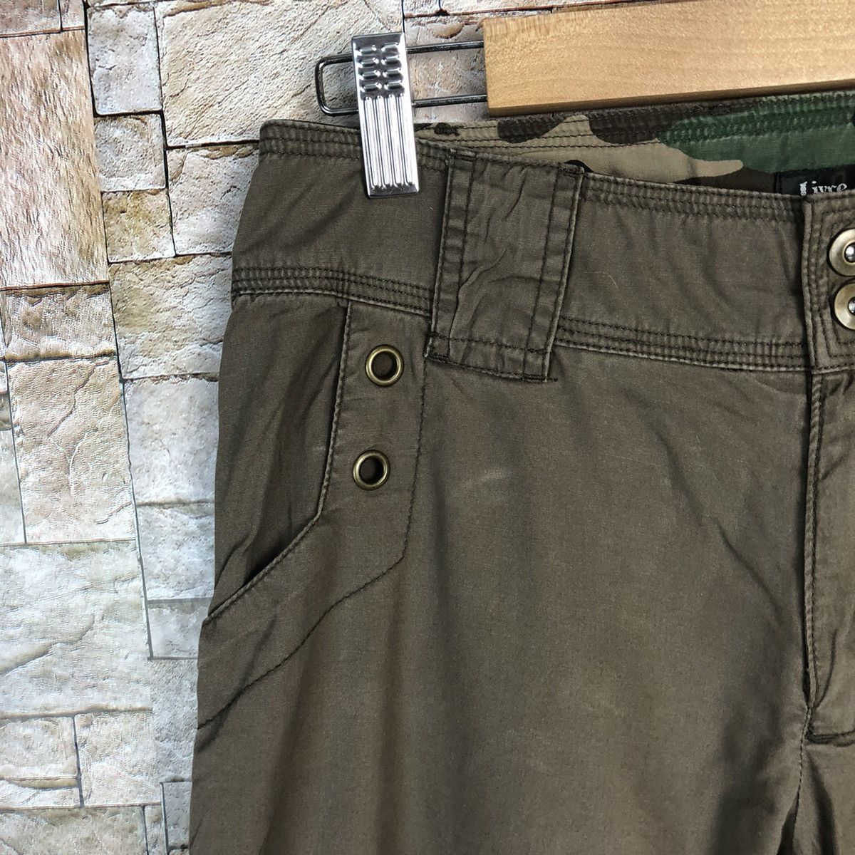 Japanese Brand Livre Claire Dark Brown Cargo Multipocket Pants #A336 Size US 27 - 8 Thumbnail