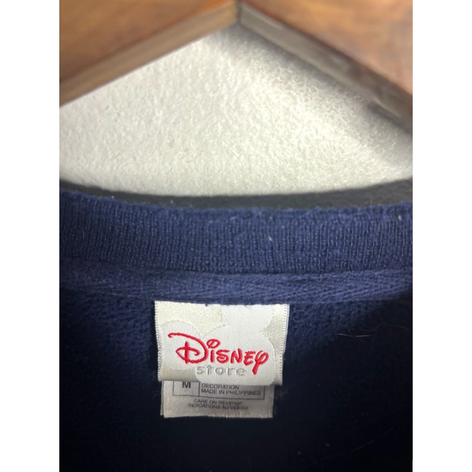 Disney Disney Vintage Crew Sweater Fleece Men M Blue Cotton 8/10 Classic Winter Shirt Pullover Christmas Theme 4431 Mens Size US M / EU 48-50 / 2 - 3 Thumbnail