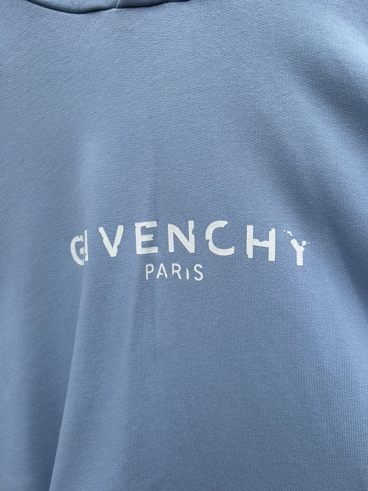 Givenchy Givenchy distressed logo slim hoodie baby blue Size US L / EU 52-54 / 3 - 2 Thumbnail