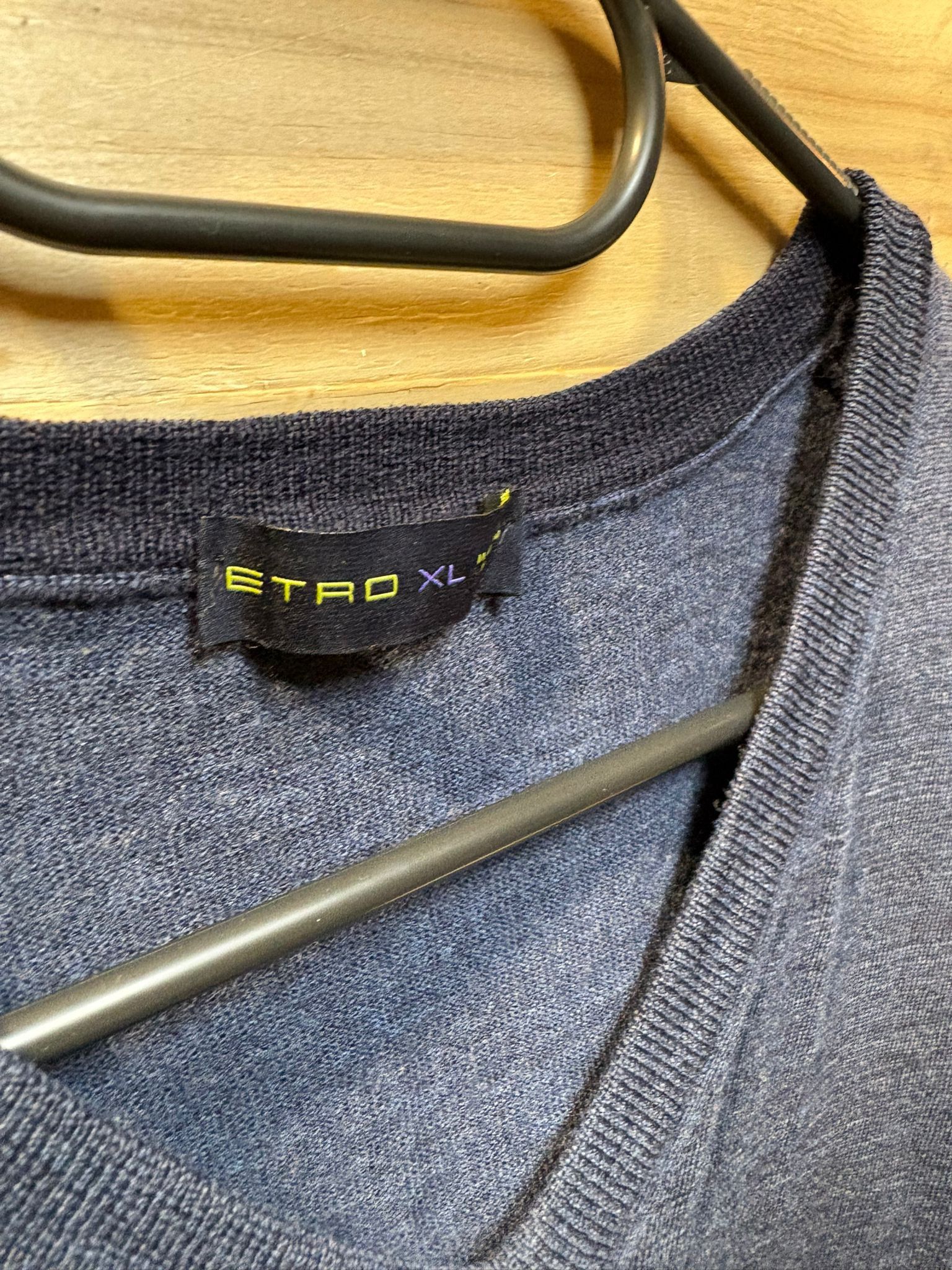 Etro ETRO Navy V-Neck Wool Sweater XL Made in Italy Size US XL / EU 56 / 4 - 10 Thumbnail