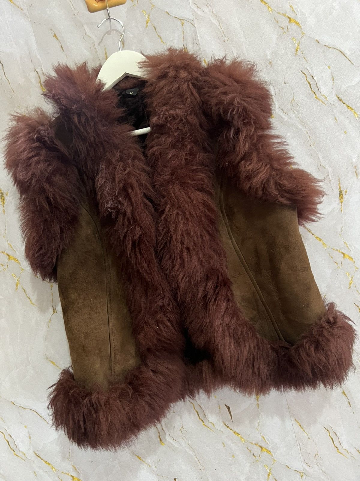 Japanese Brand Real Fur Vest – Classic & Elegant Size US M / EU 48-50 / 2 - 4 Thumbnail